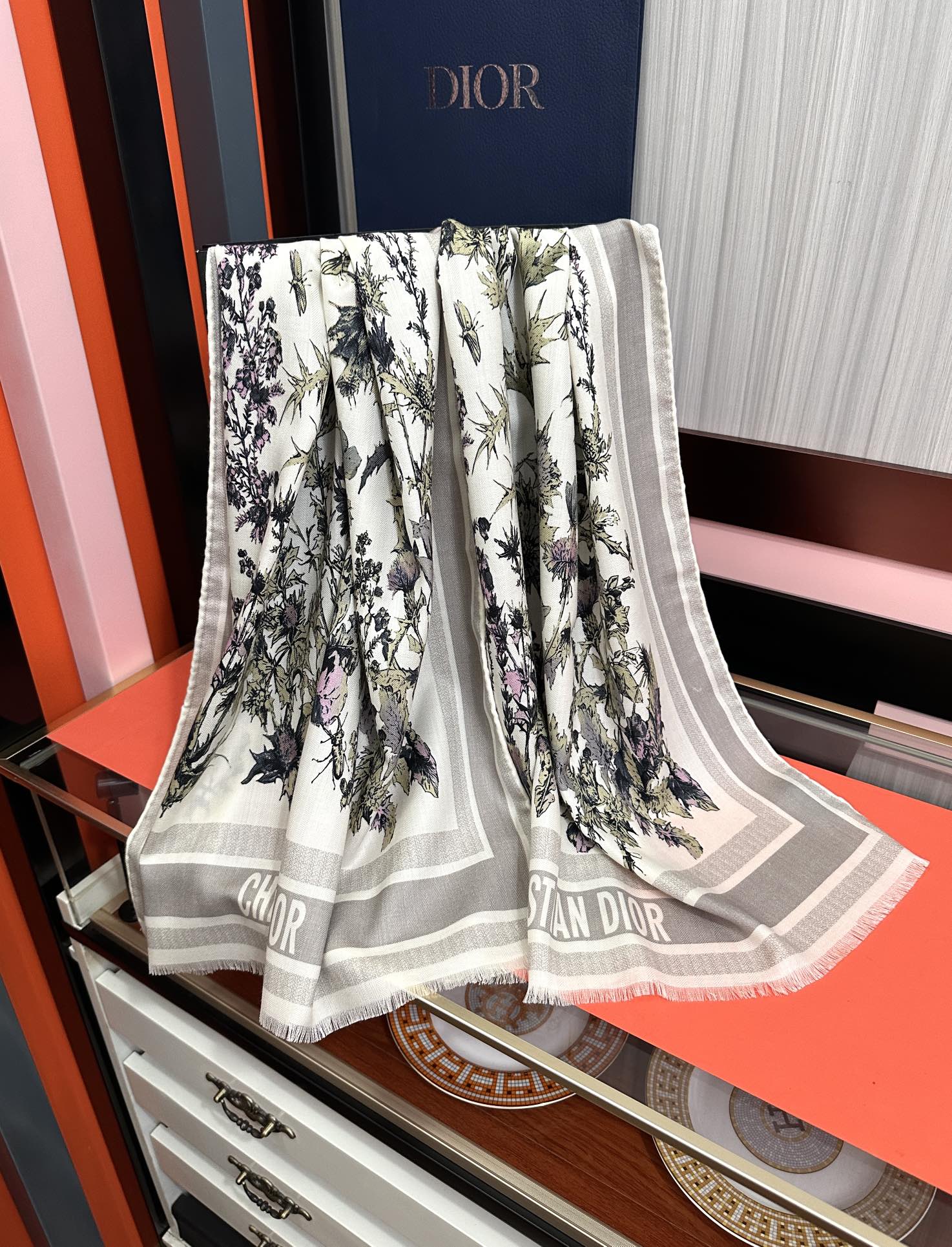 Dior scarf