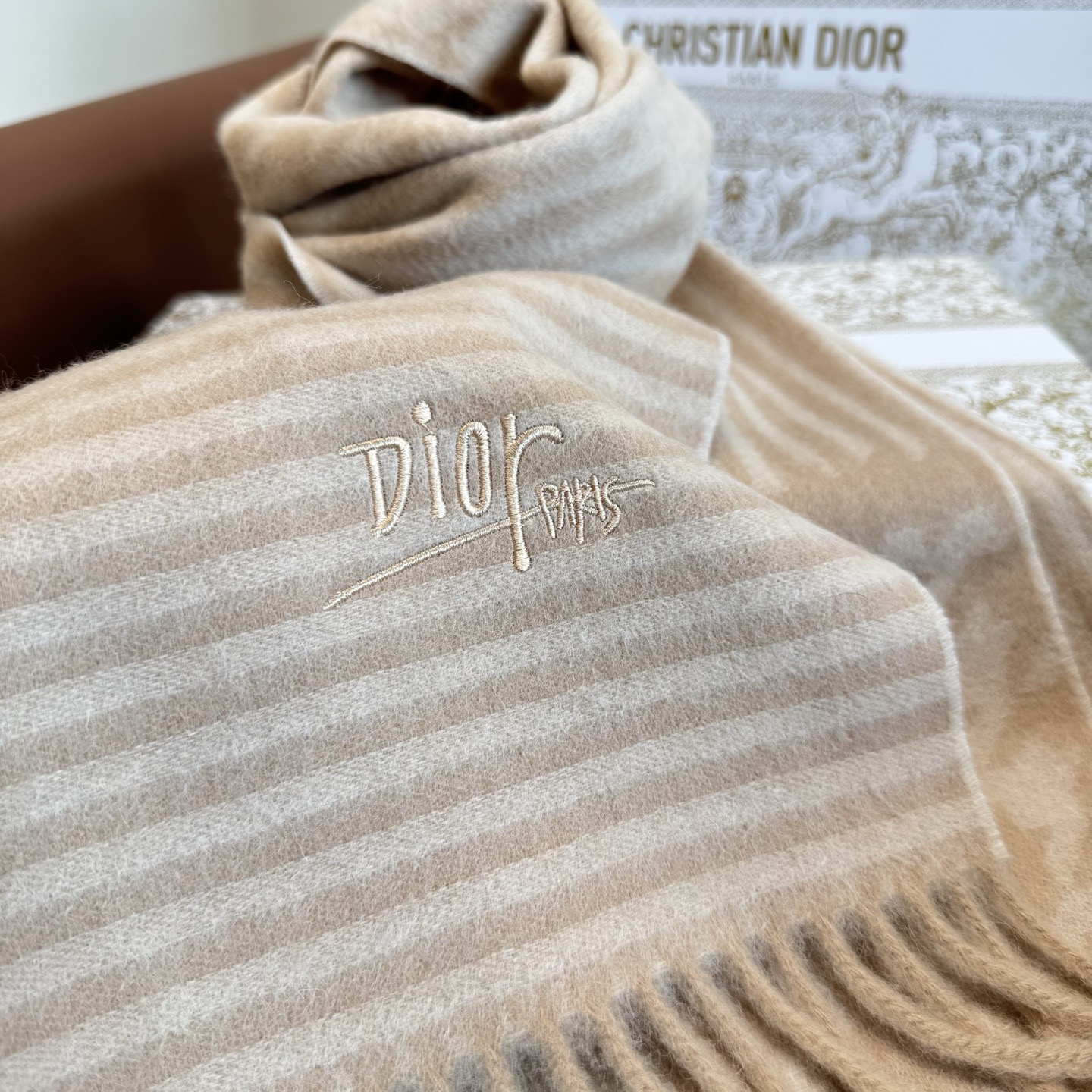 Dior scarf