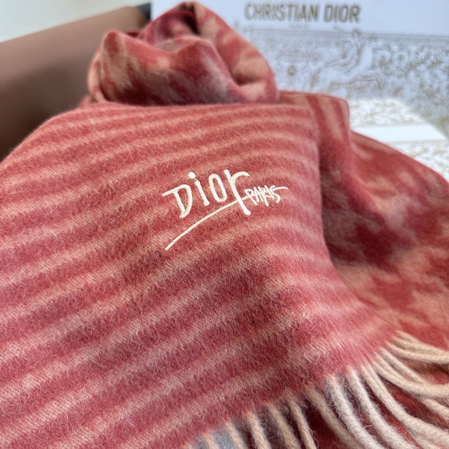 Dior scarf