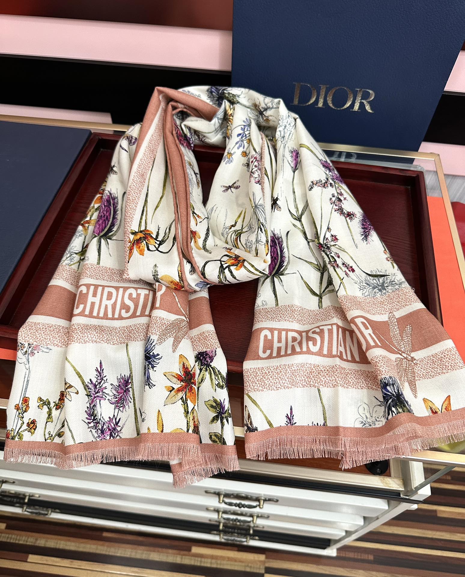 Dior scarf