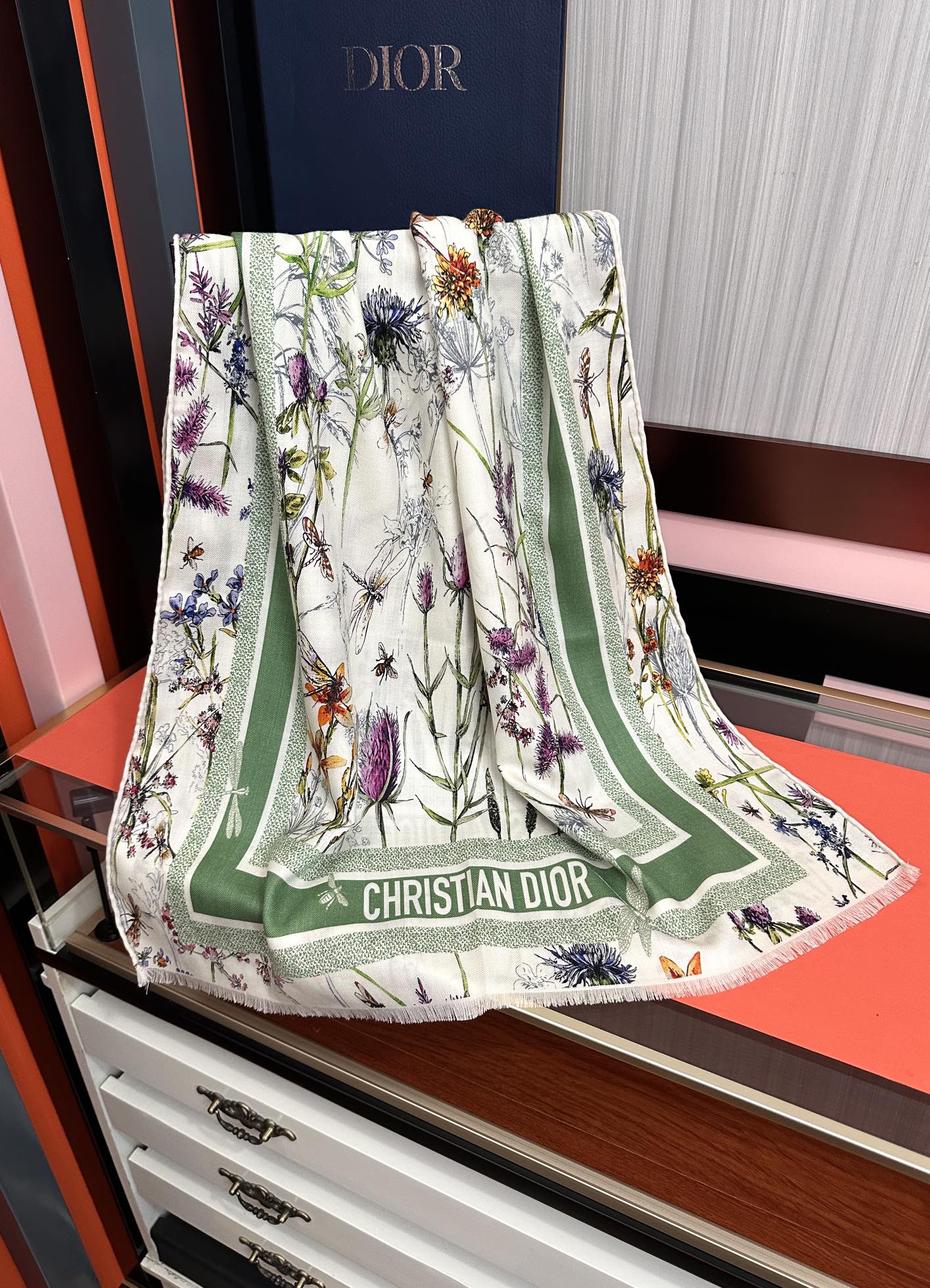 Dior scarf