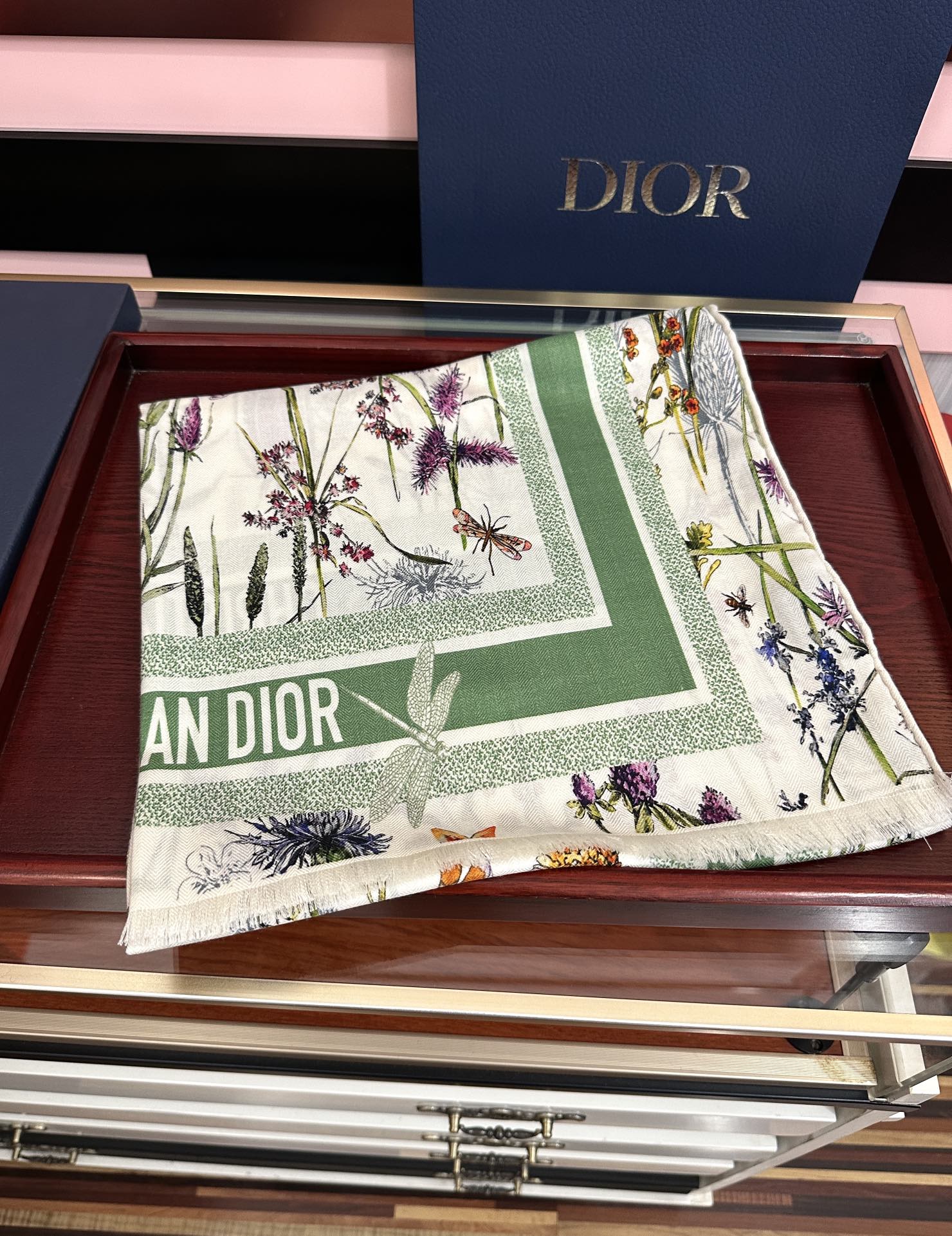 Dior scarf