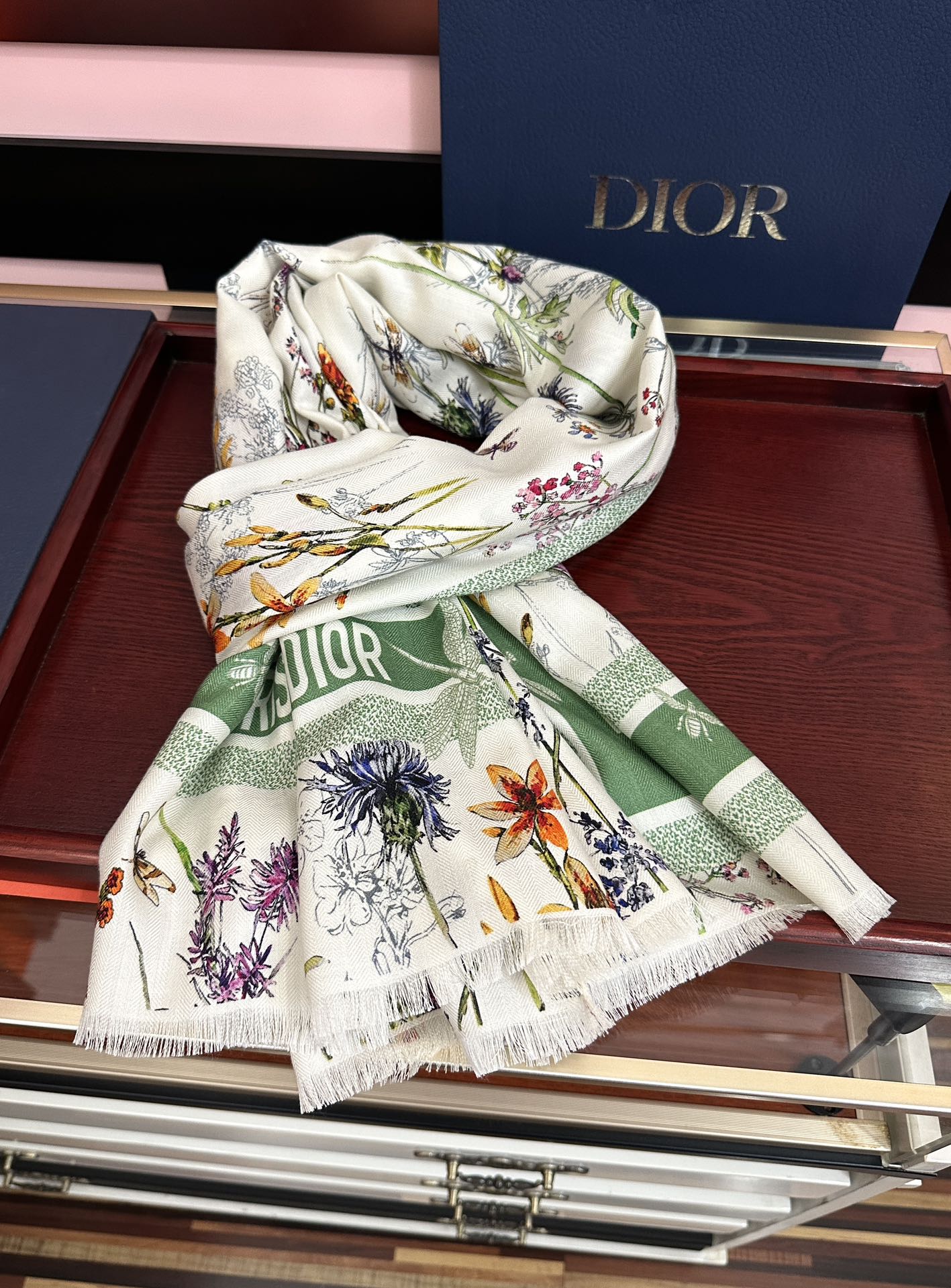Dior scarf