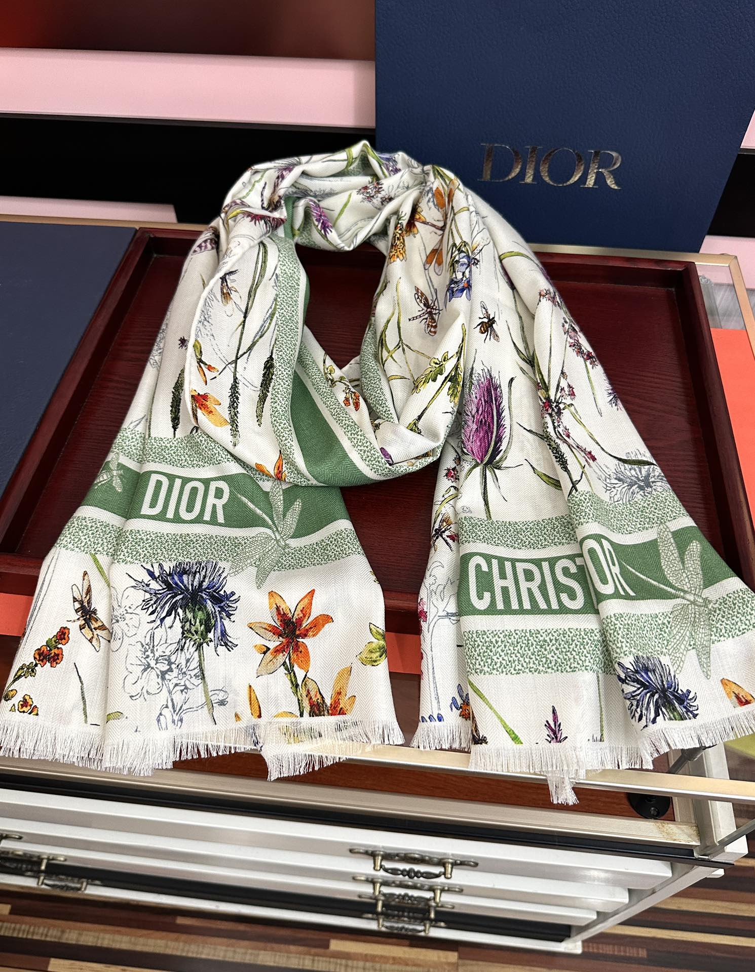 Dior scarf