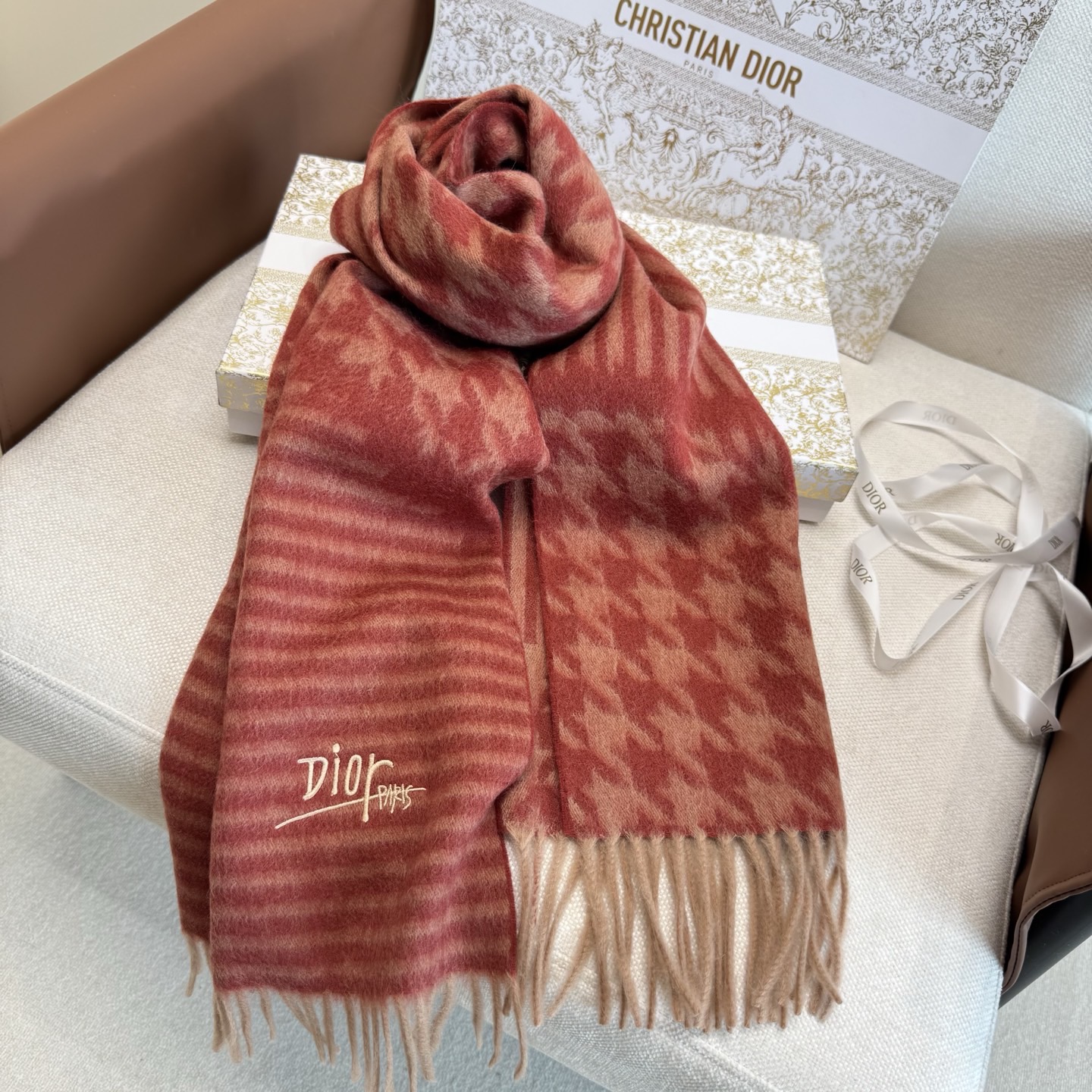 Dior scarf