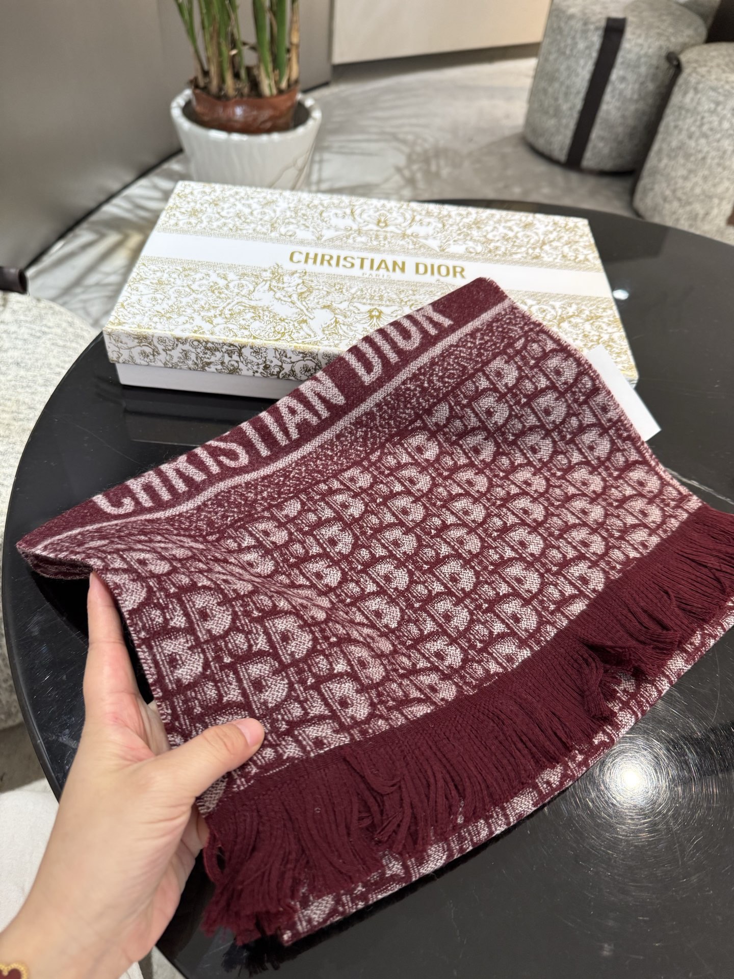 Dior scarf