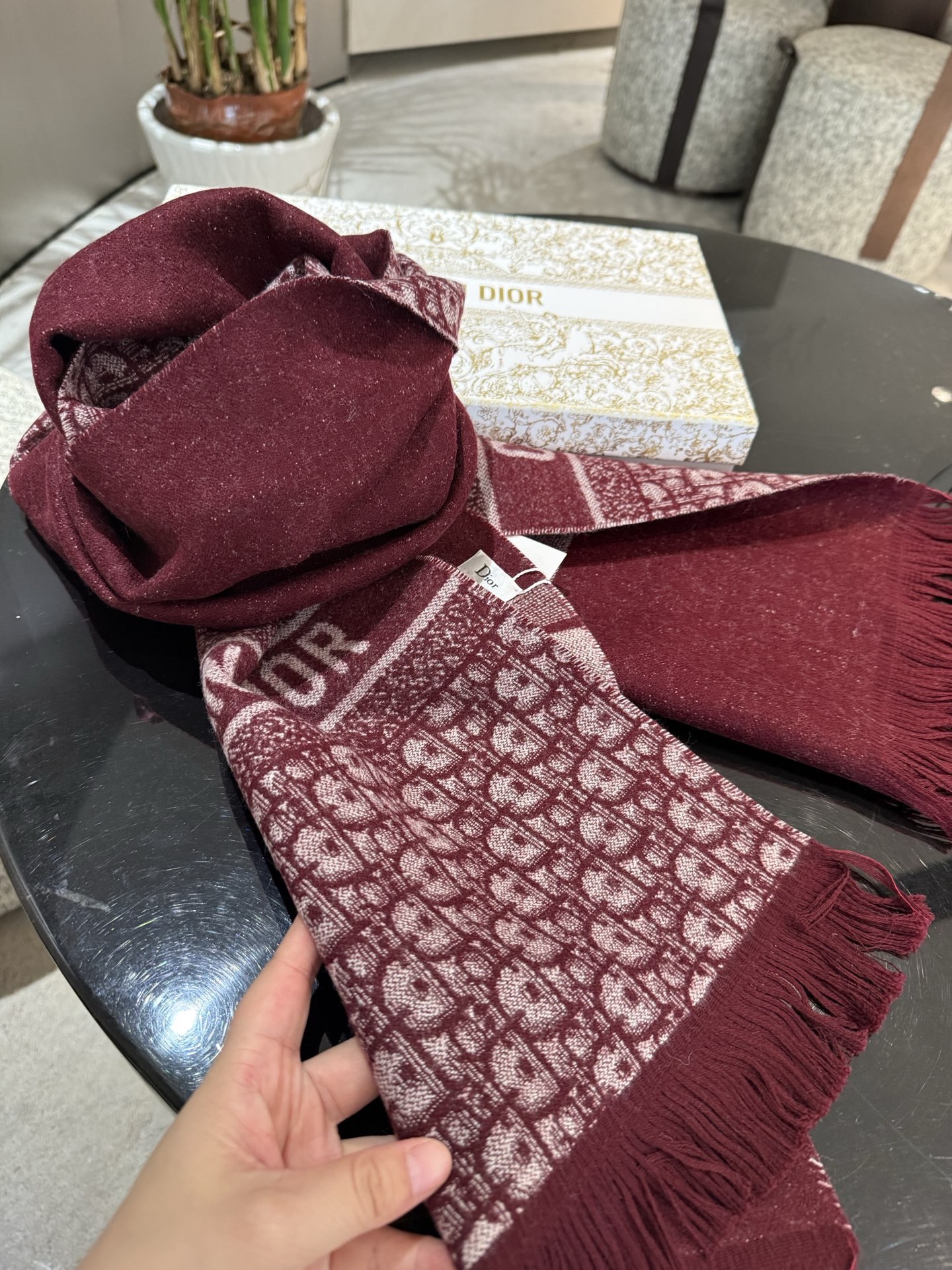 Dior scarf