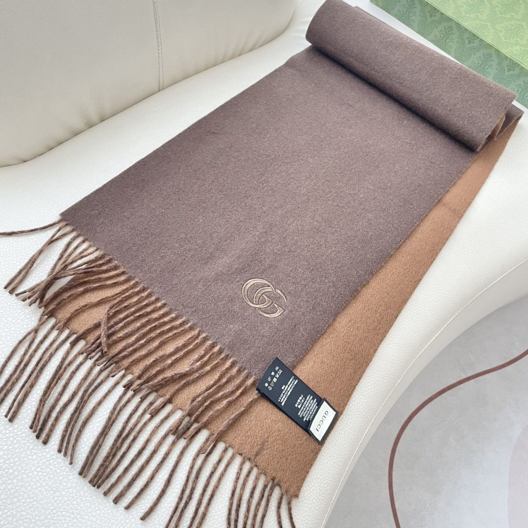 Fendi scarf