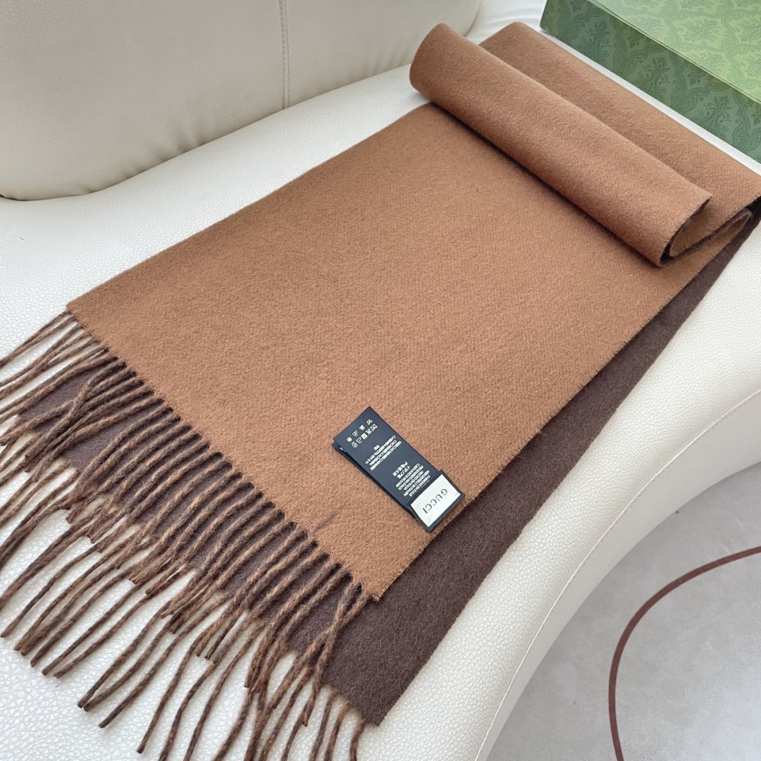 Fendi scarf