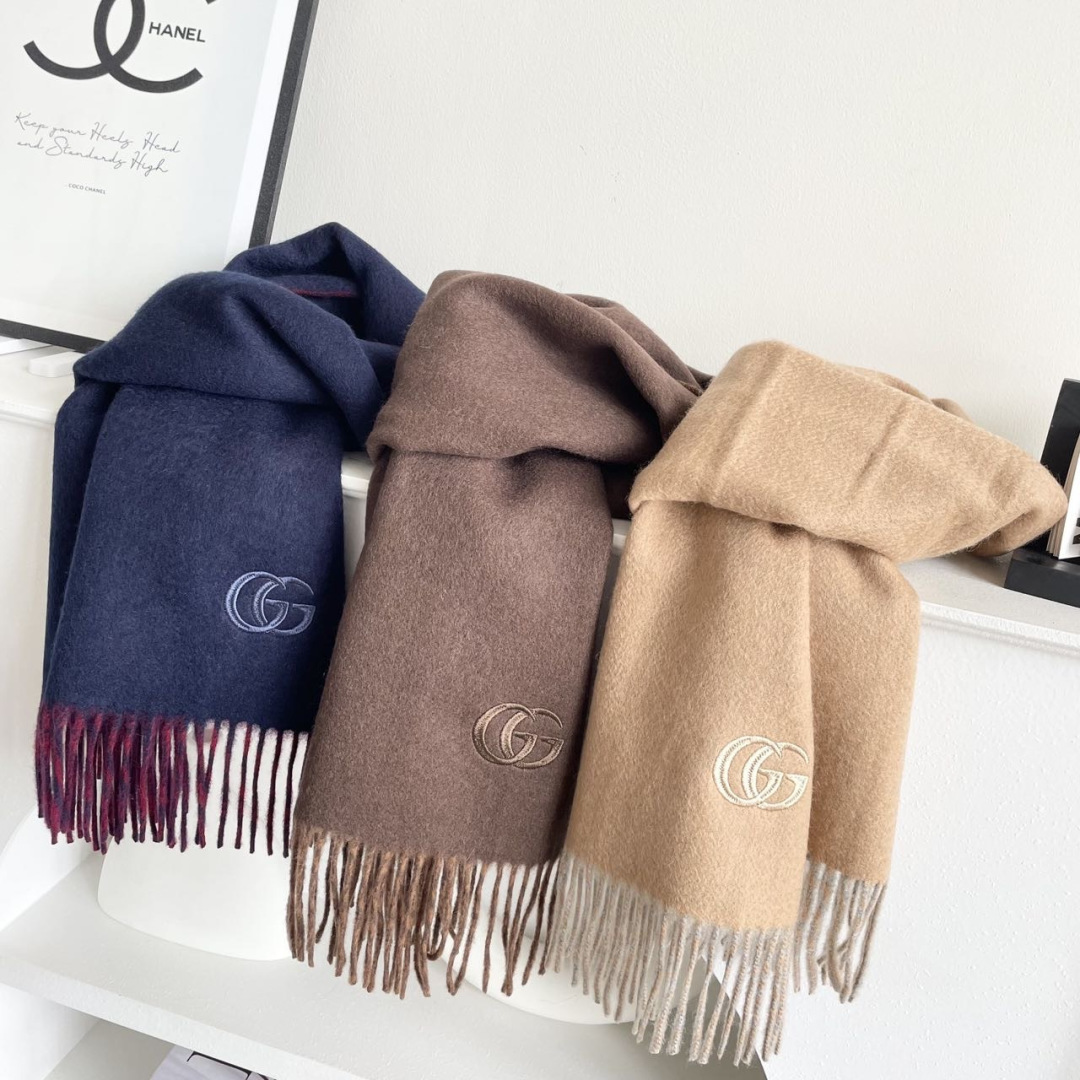 Fendi scarf