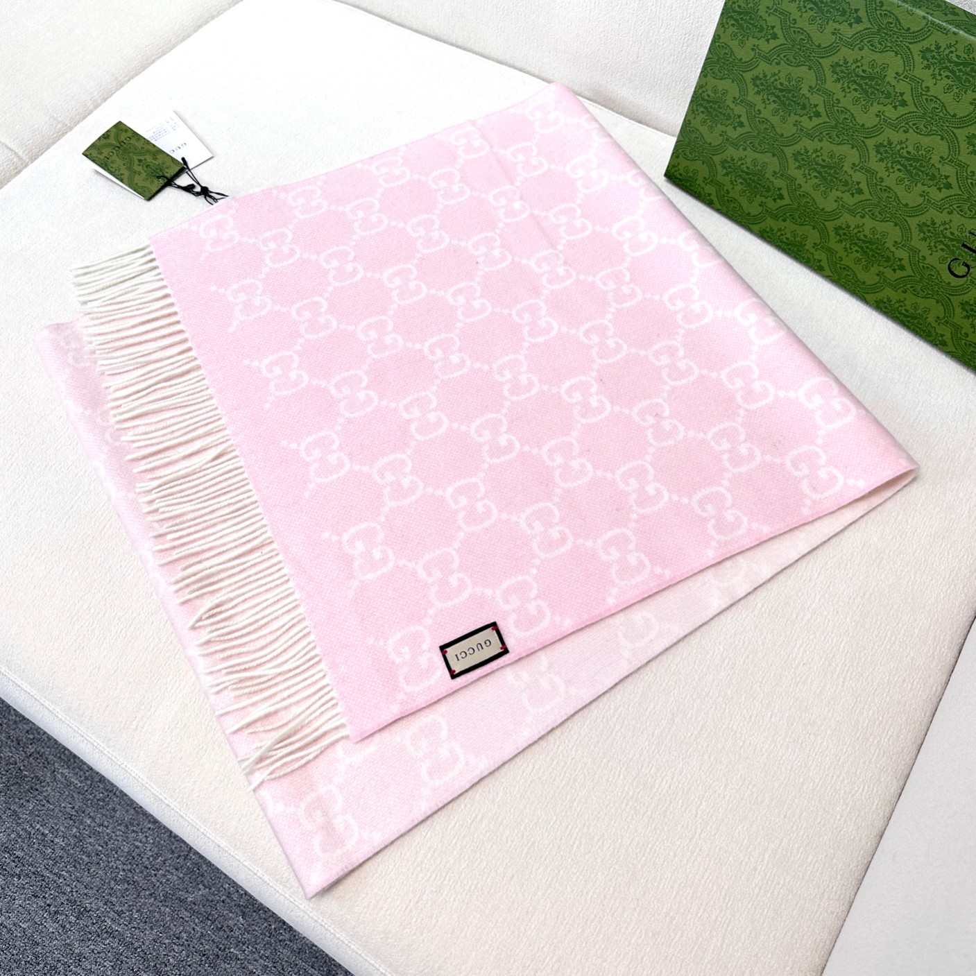 Gucci scarf