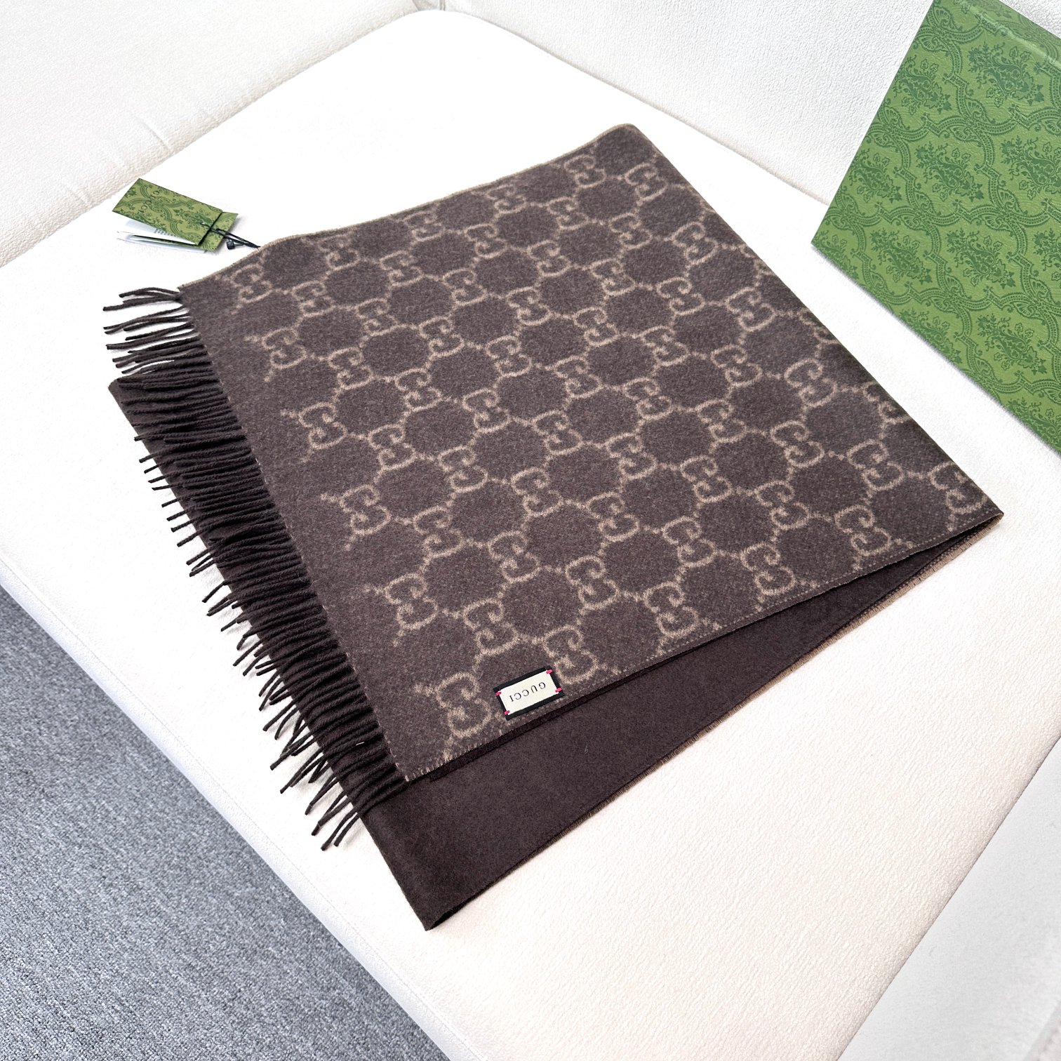 Gucci scarf