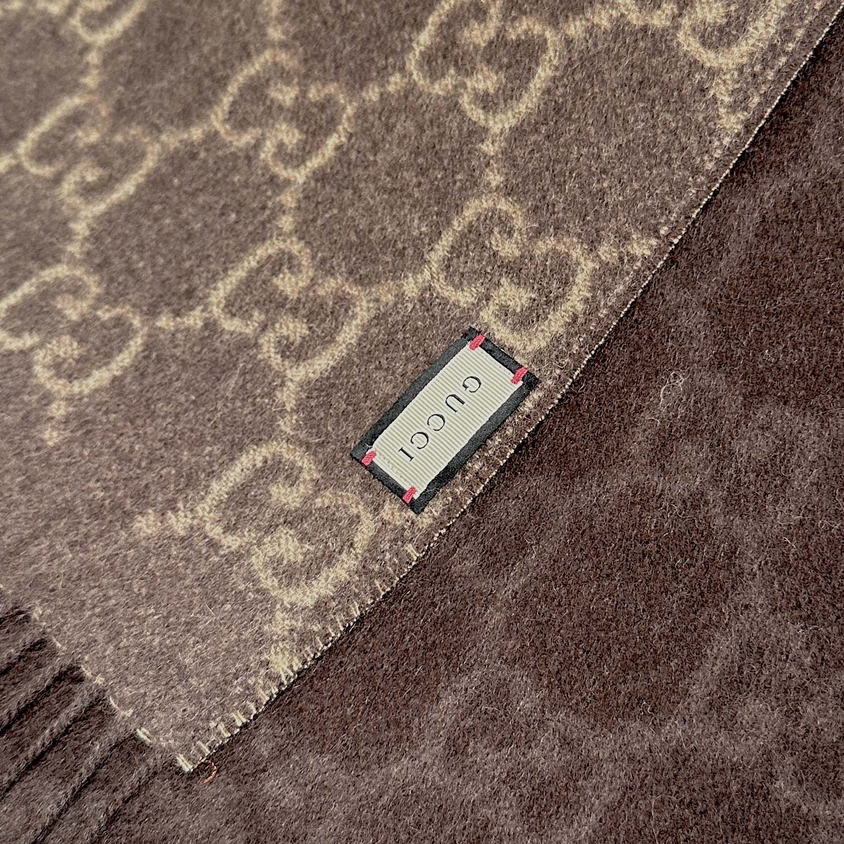 Gucci scarf