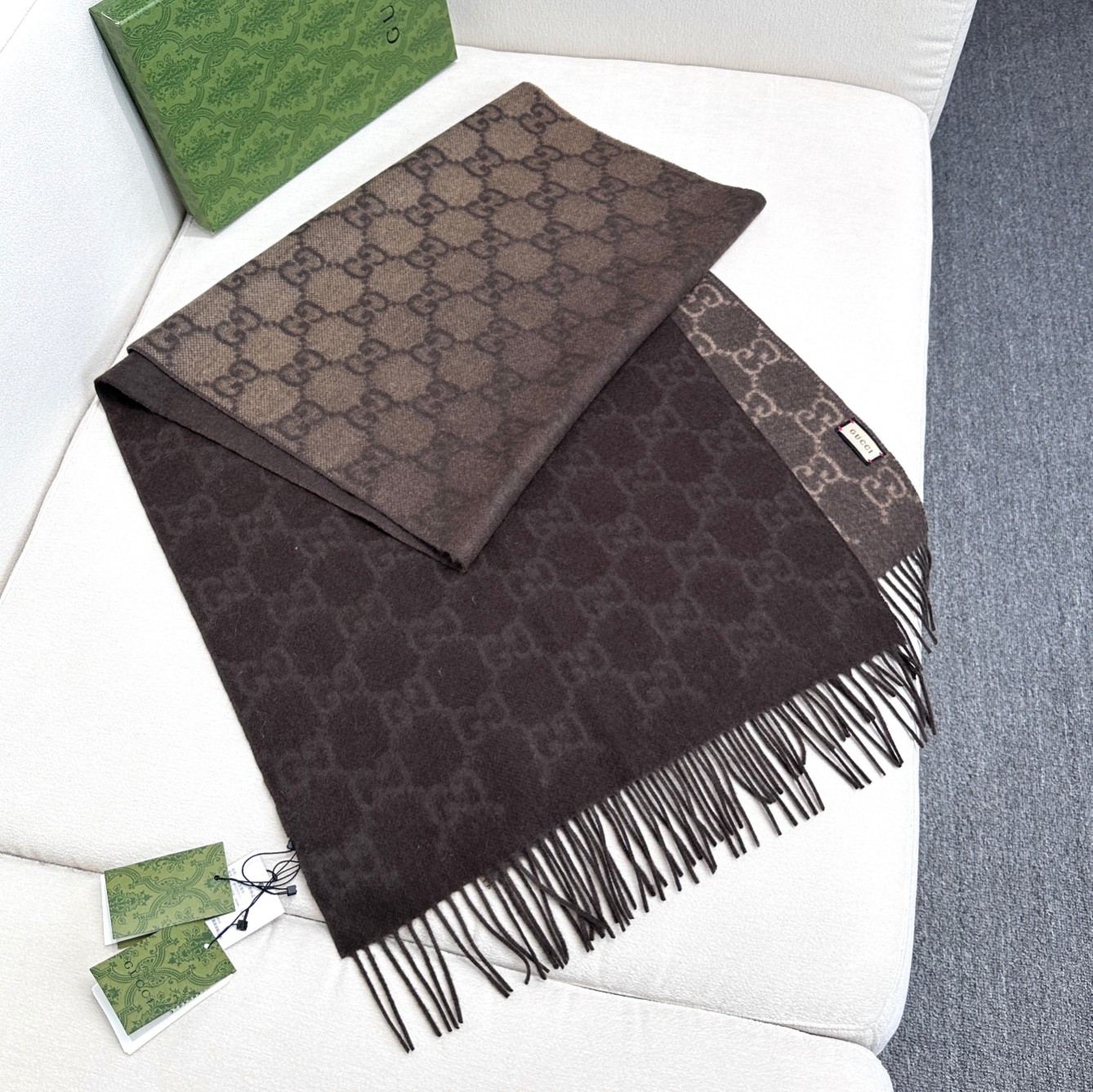 Gucci scarf