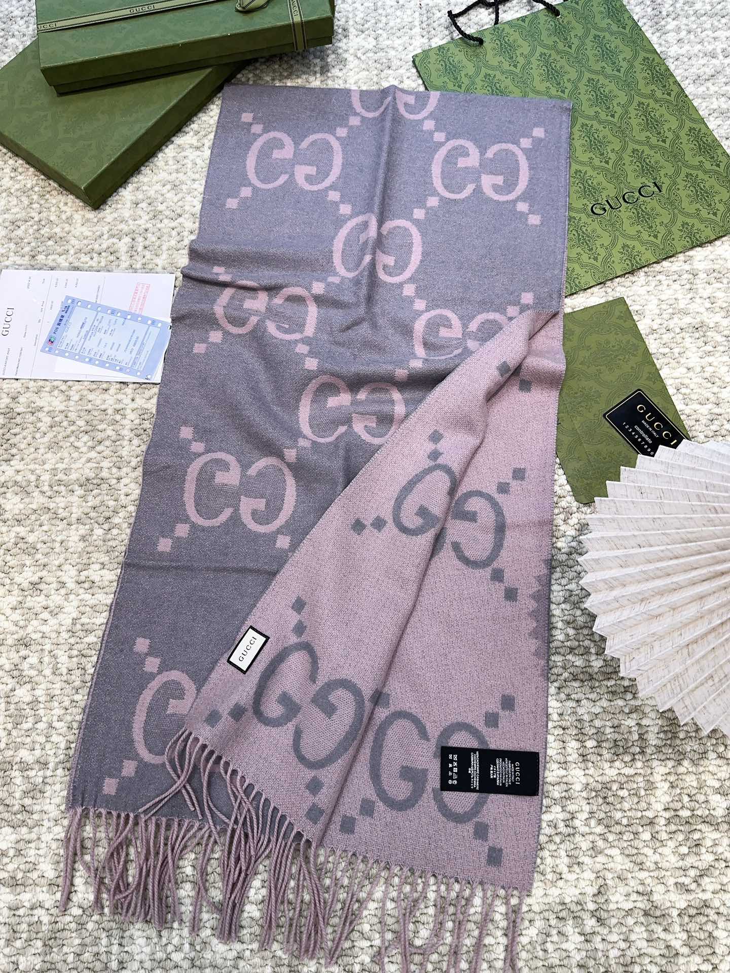 Gucci scarf