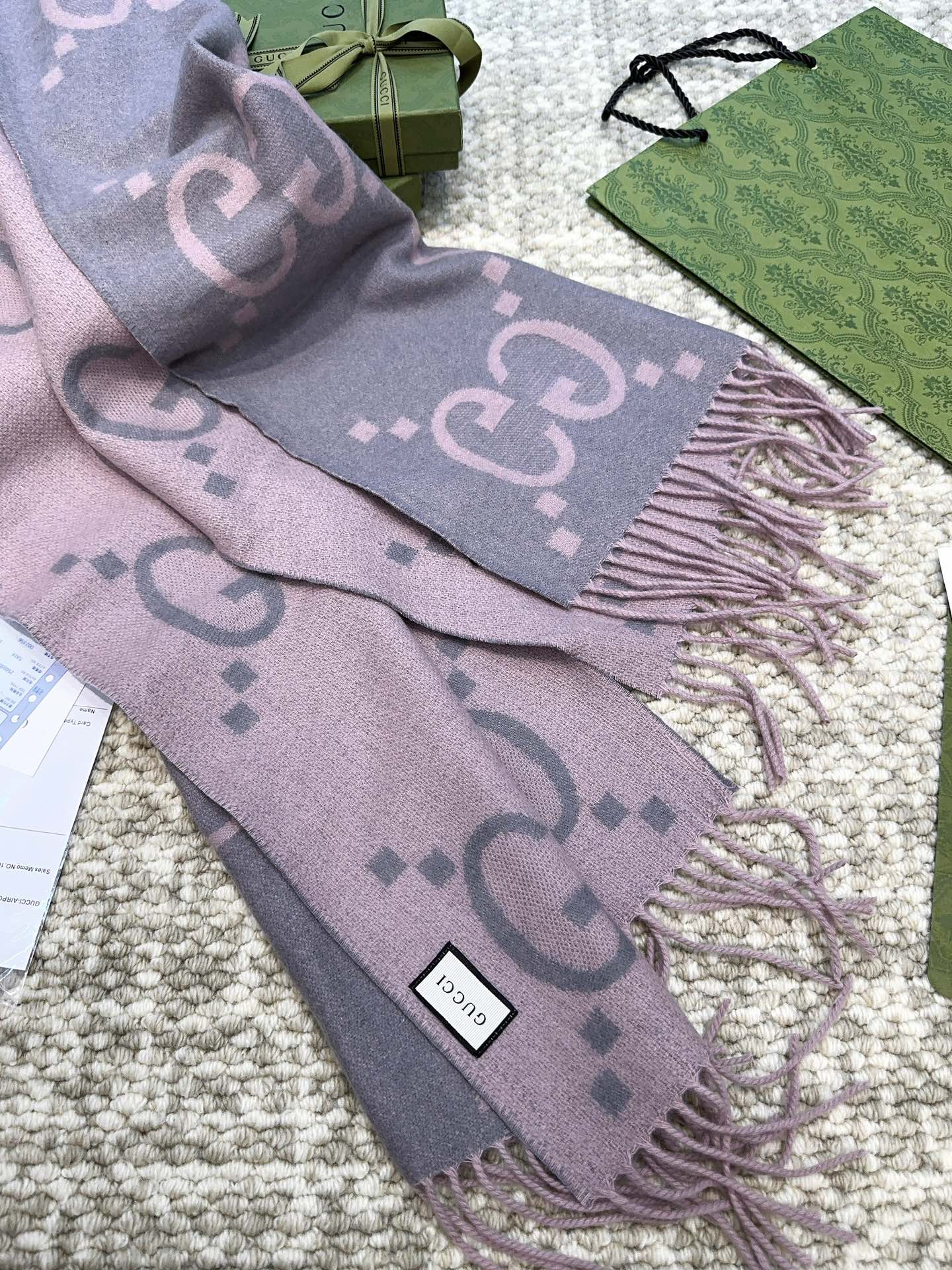 Gucci scarf