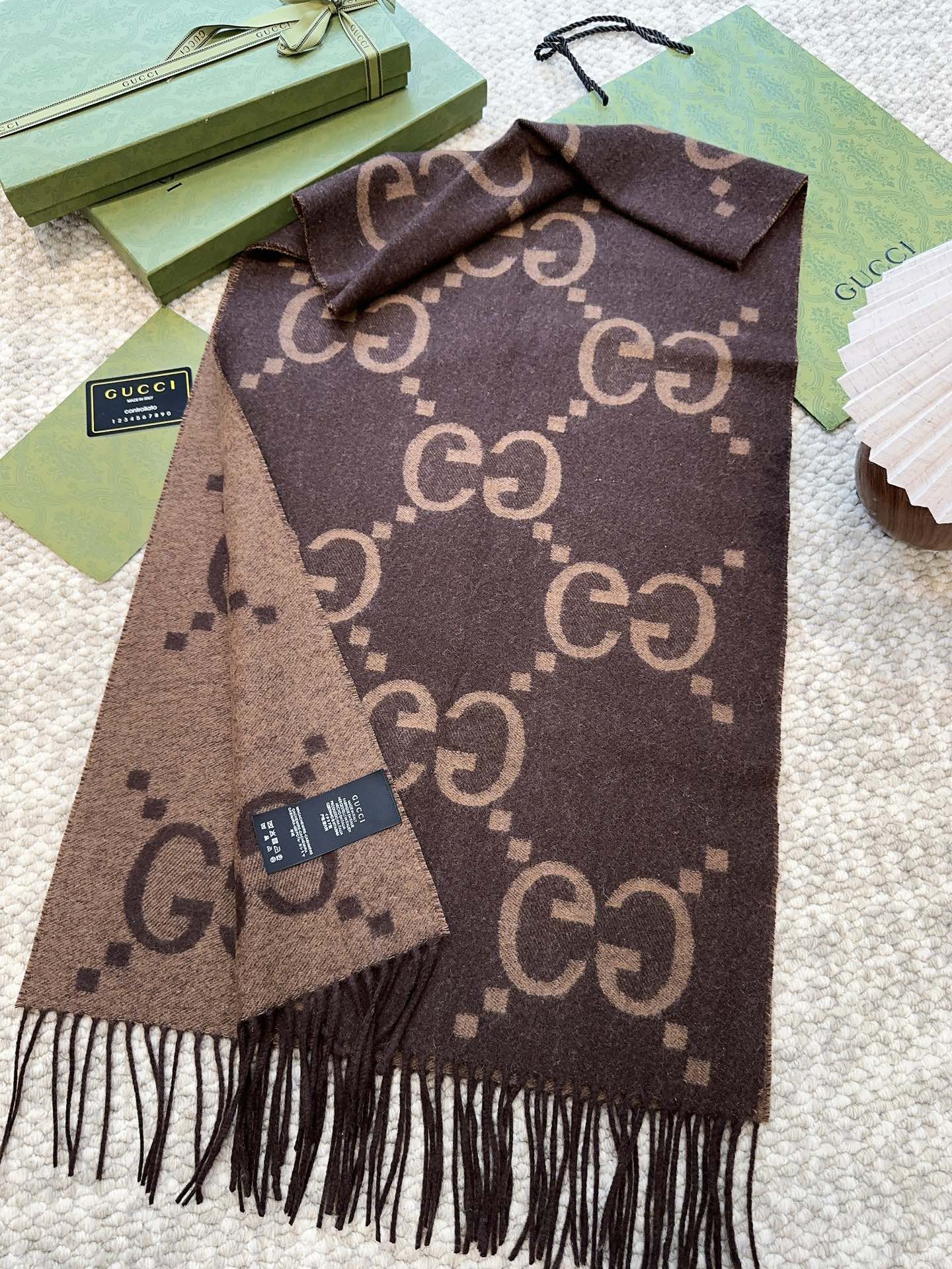 Gucci scarf