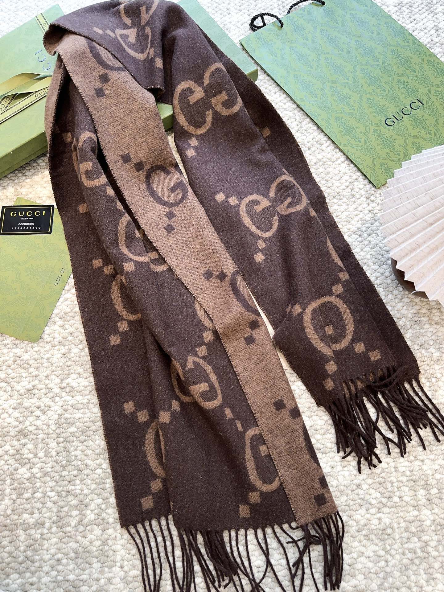 Gucci scarf