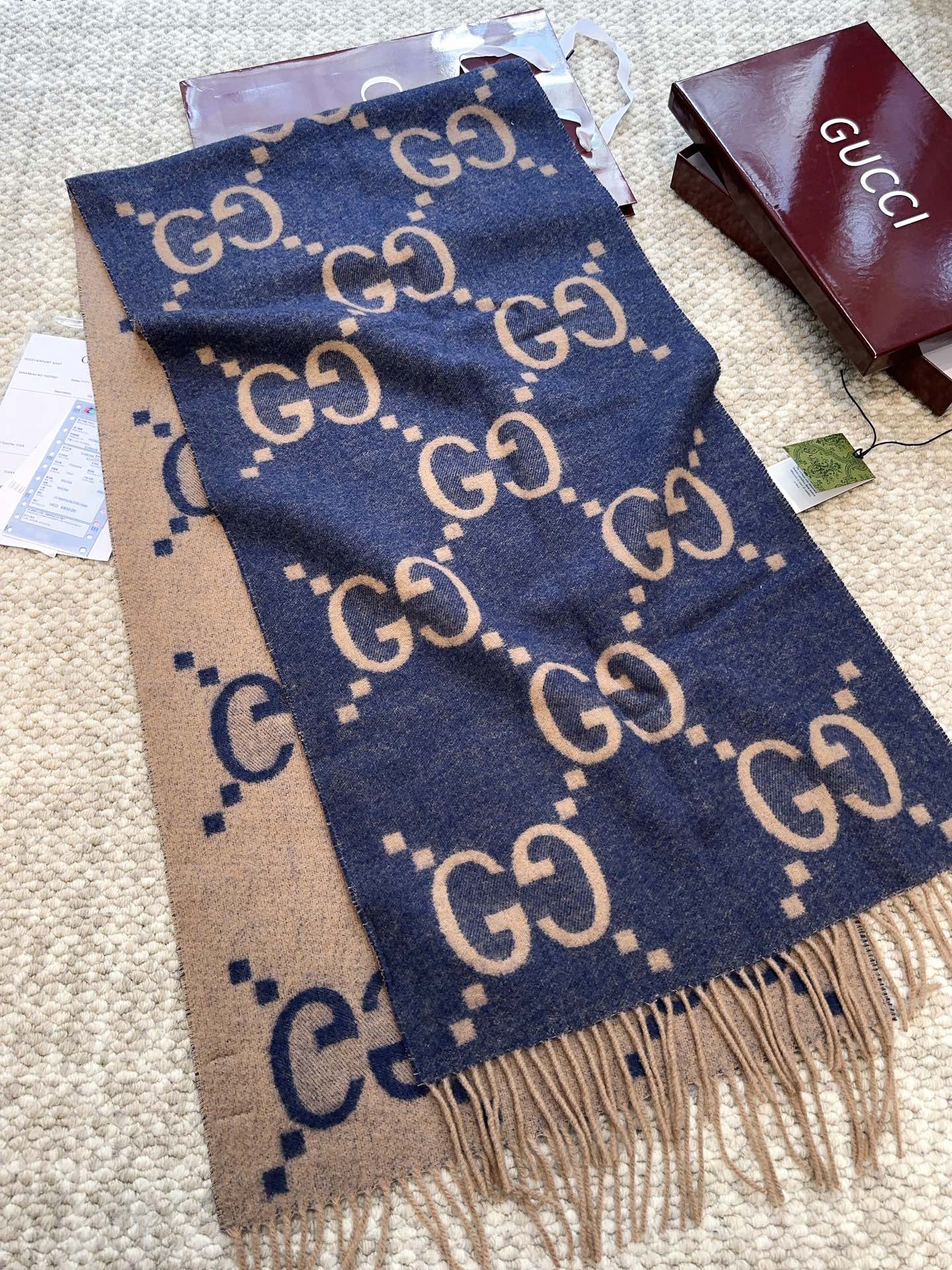 Gucci scarf