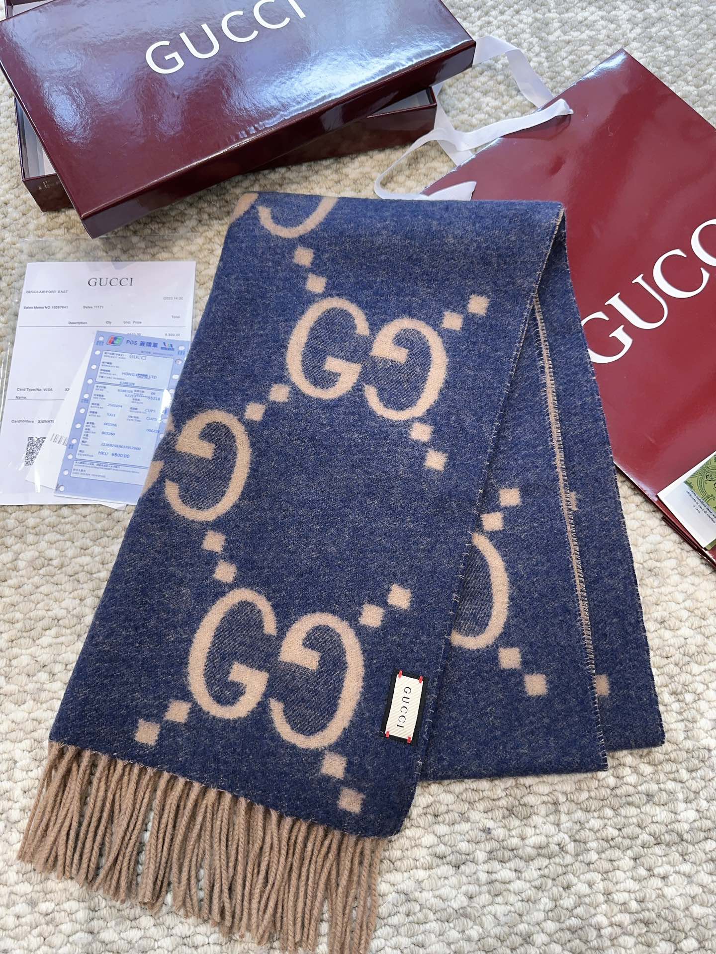 Gucci scarf