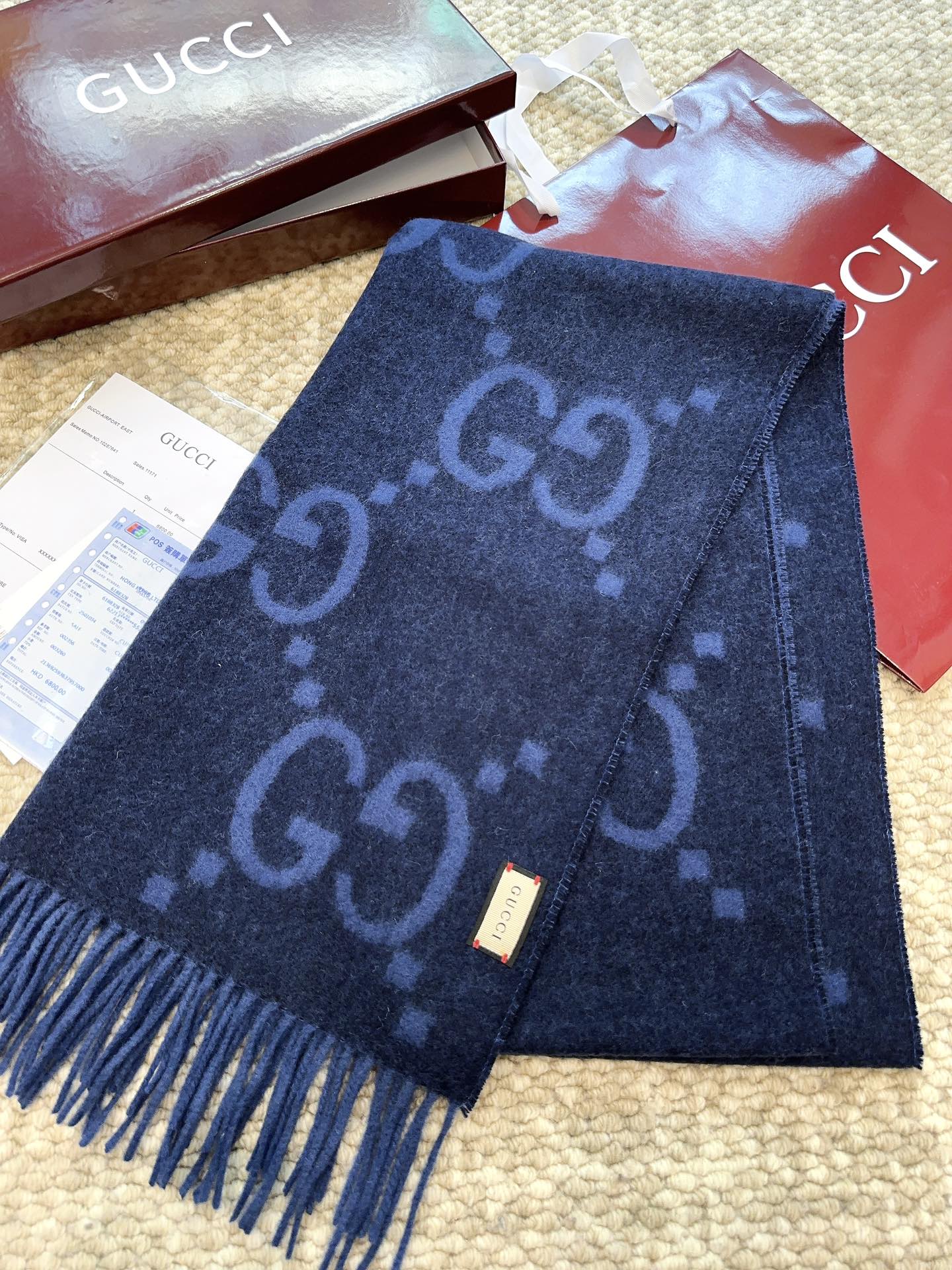 Gucci scarf