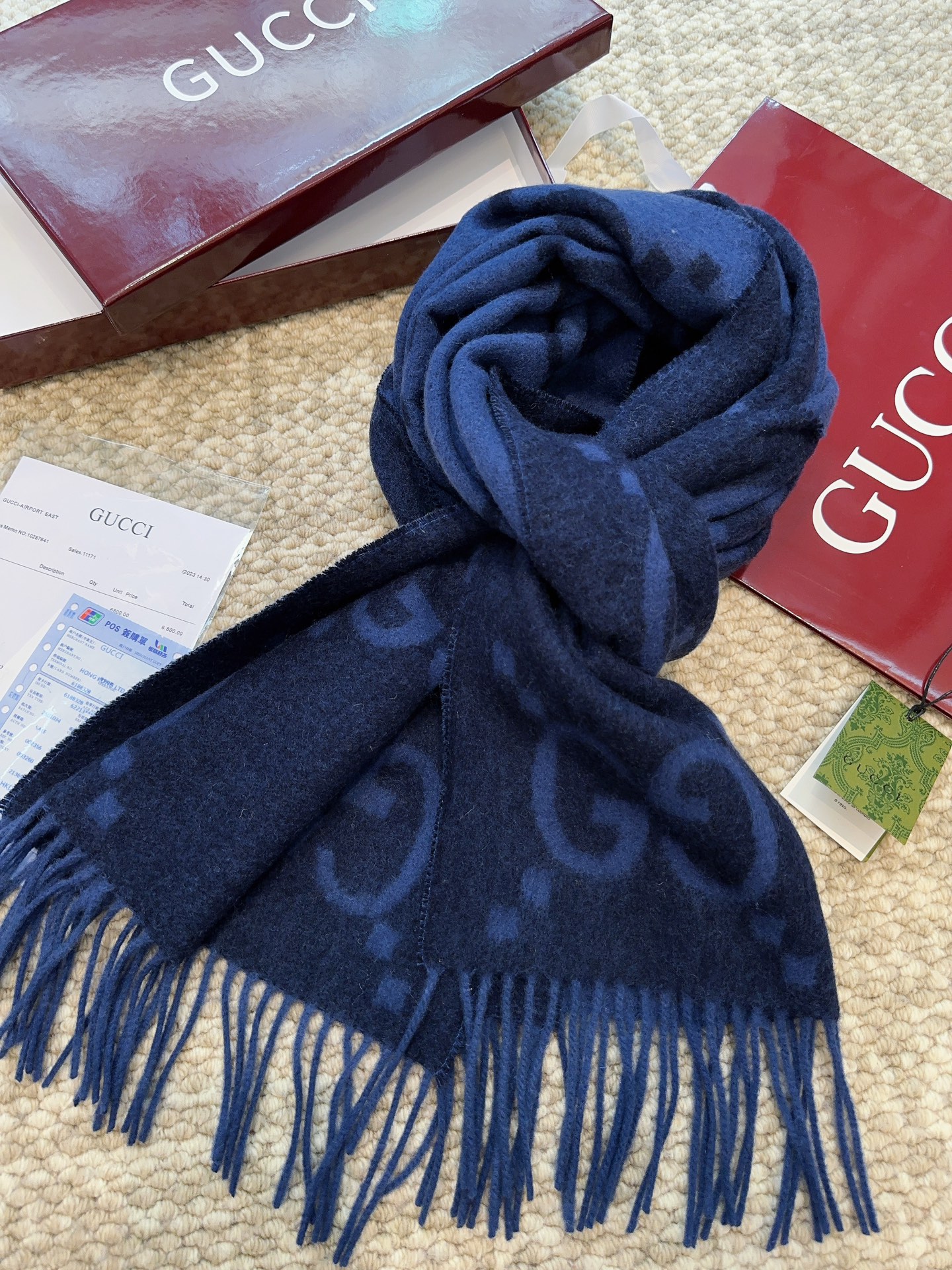 Gucci scarf