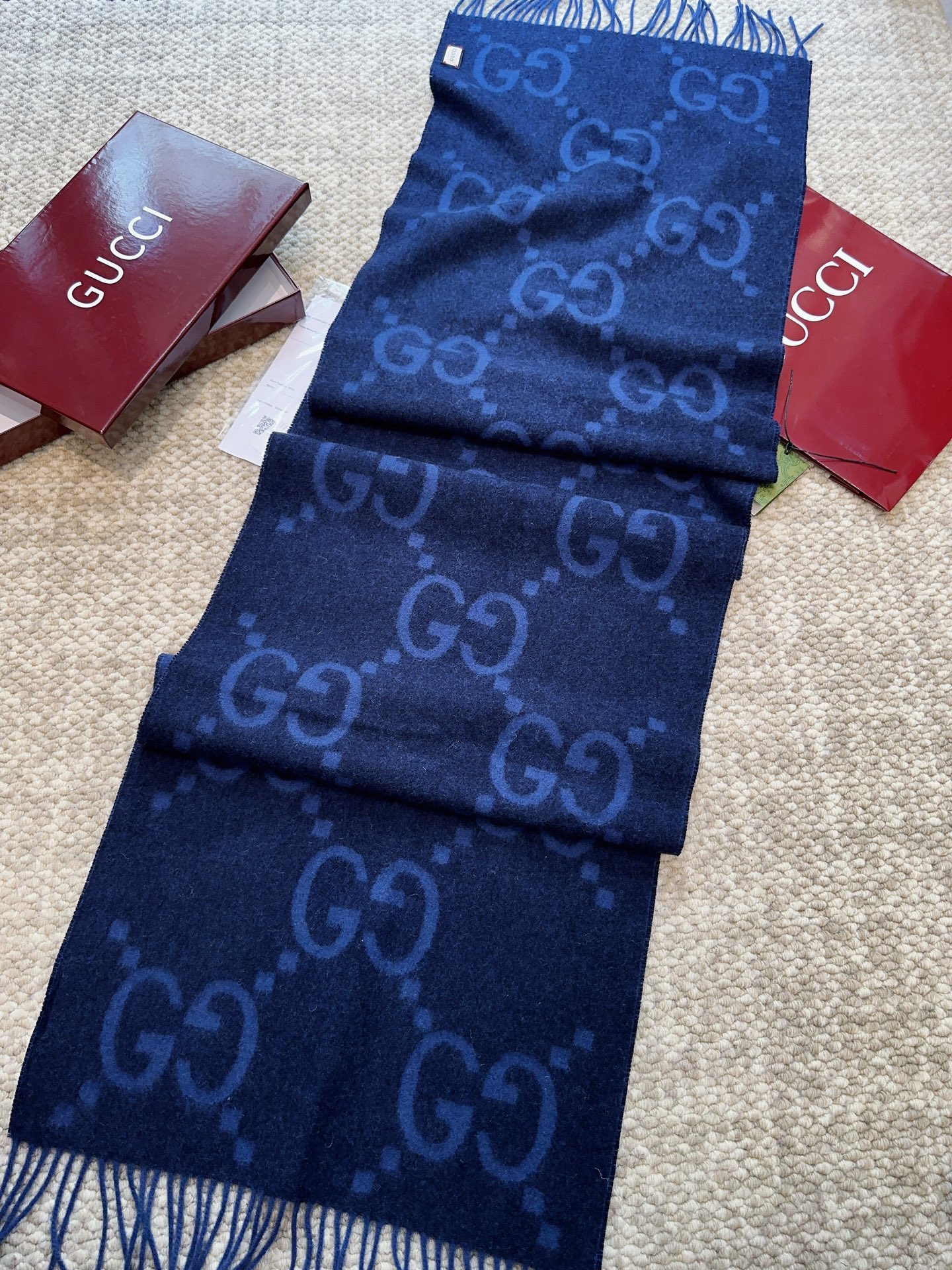 Gucci scarf
