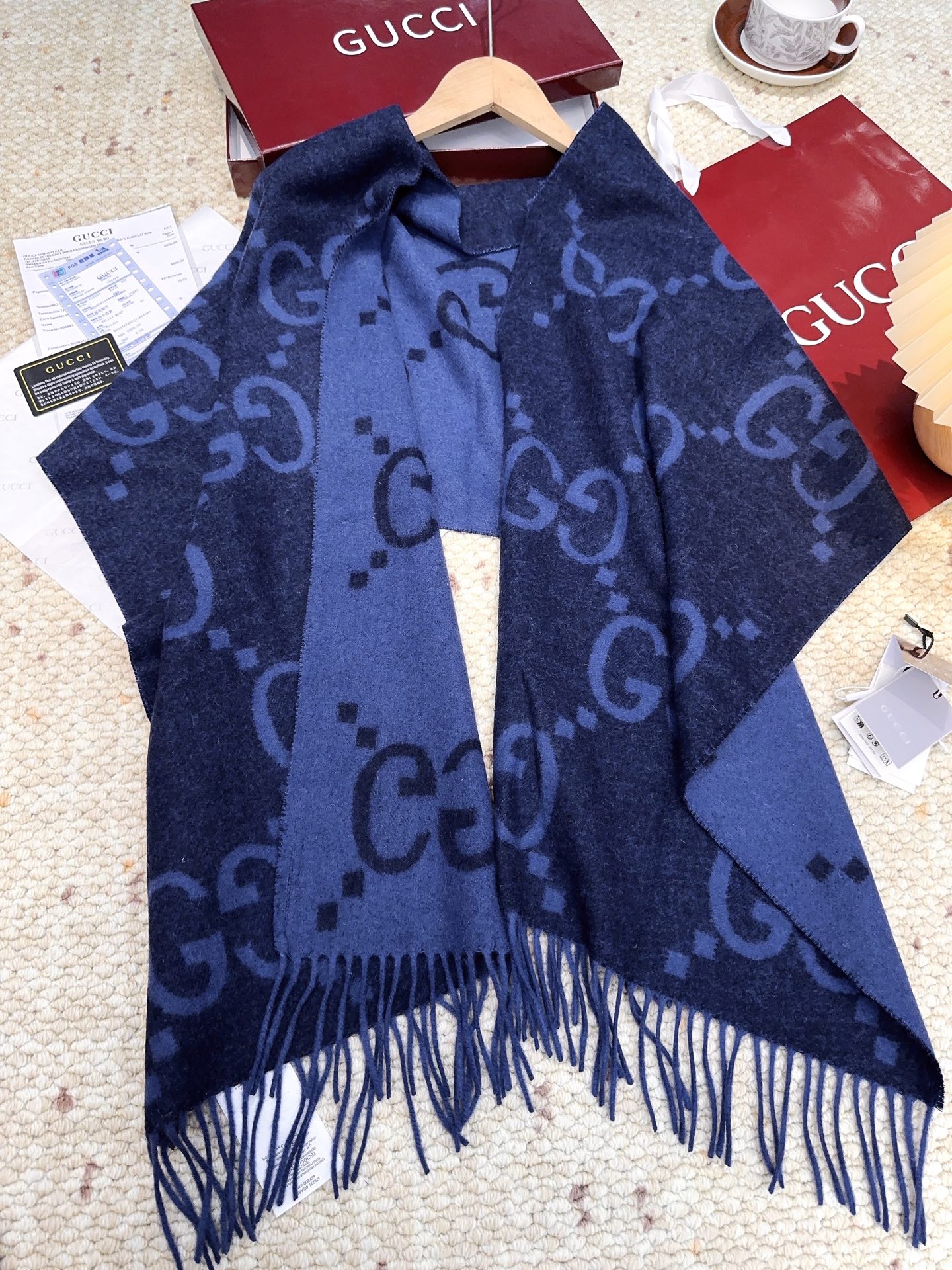 Gucci scarf