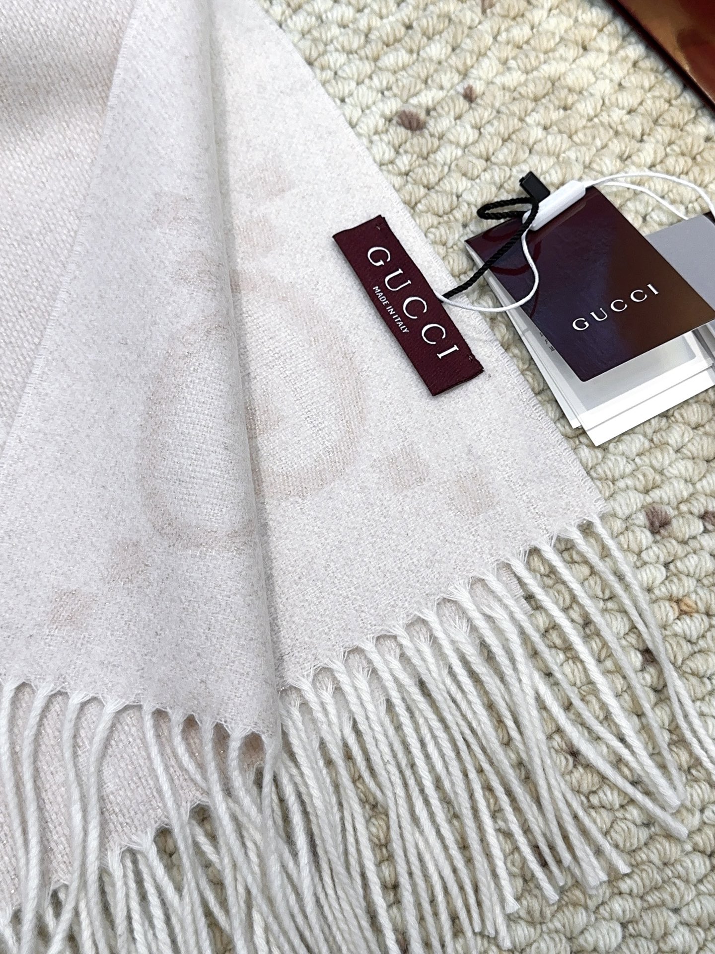 Gucci scarf