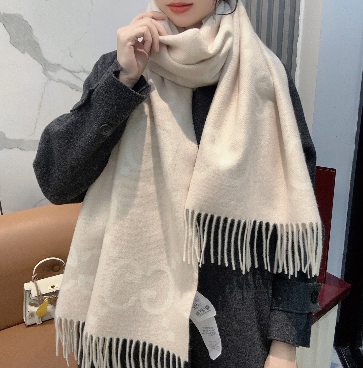 Gucci scarf