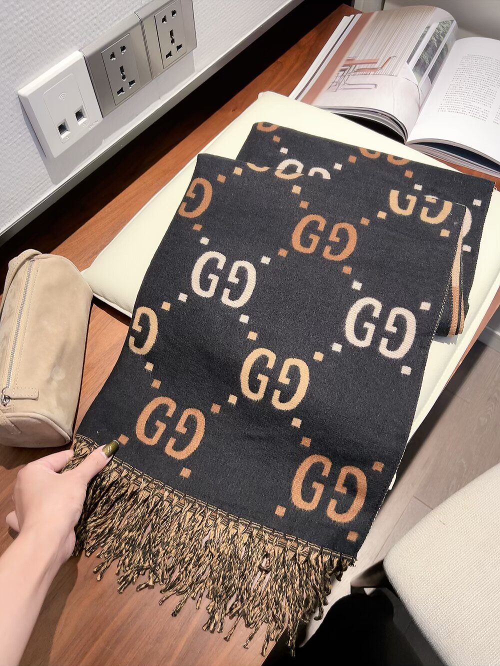 Gucci scarf