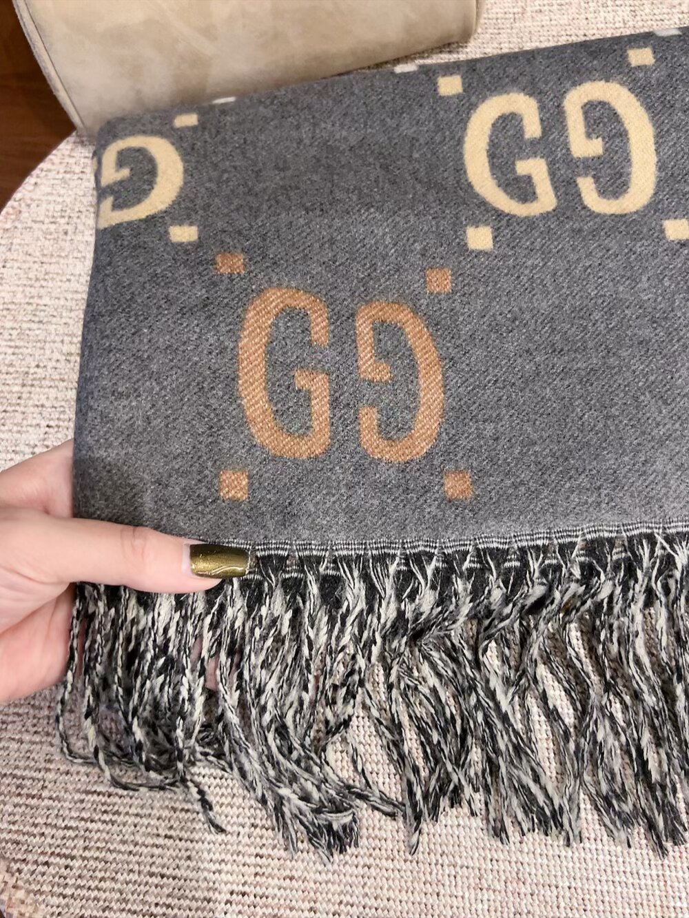 Gucci scarf