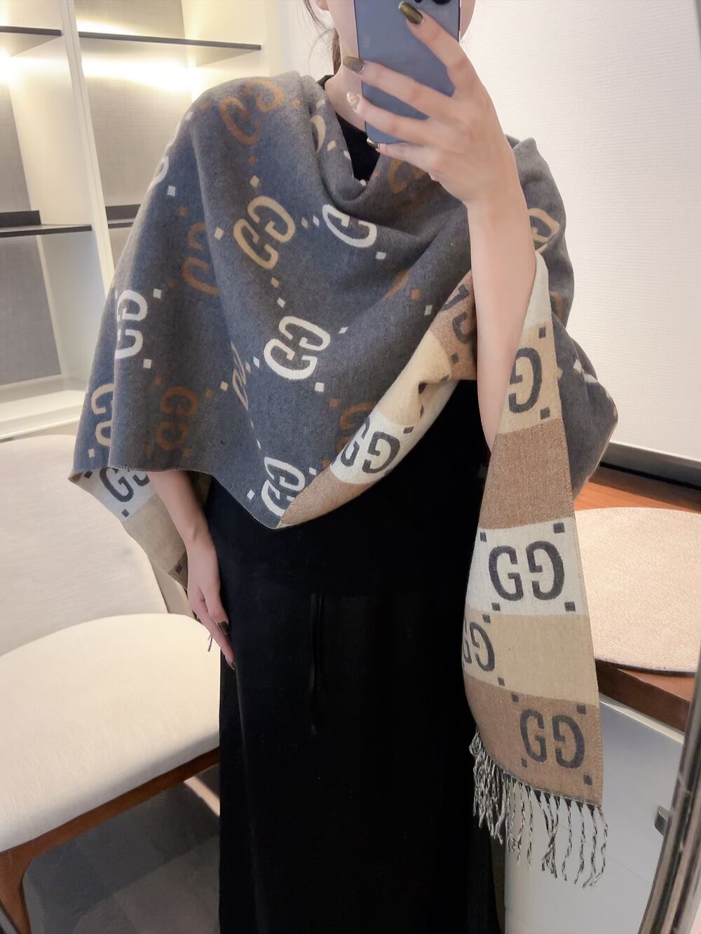 Gucci scarf