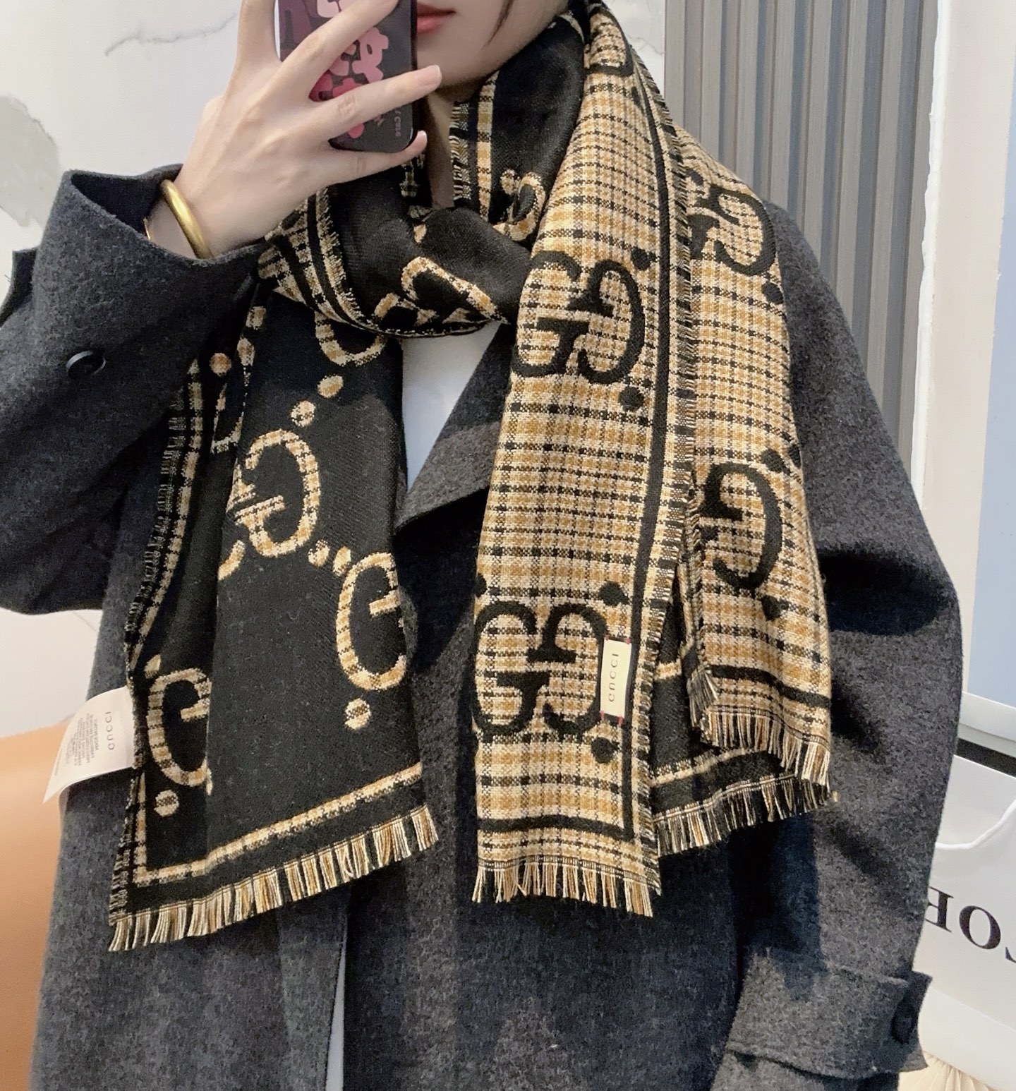 Gucci scarf