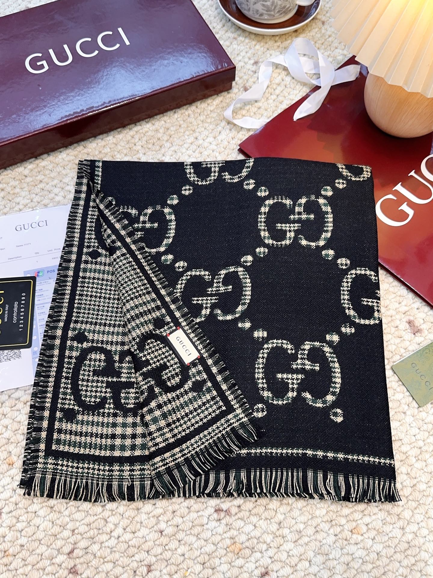Gucci scarf