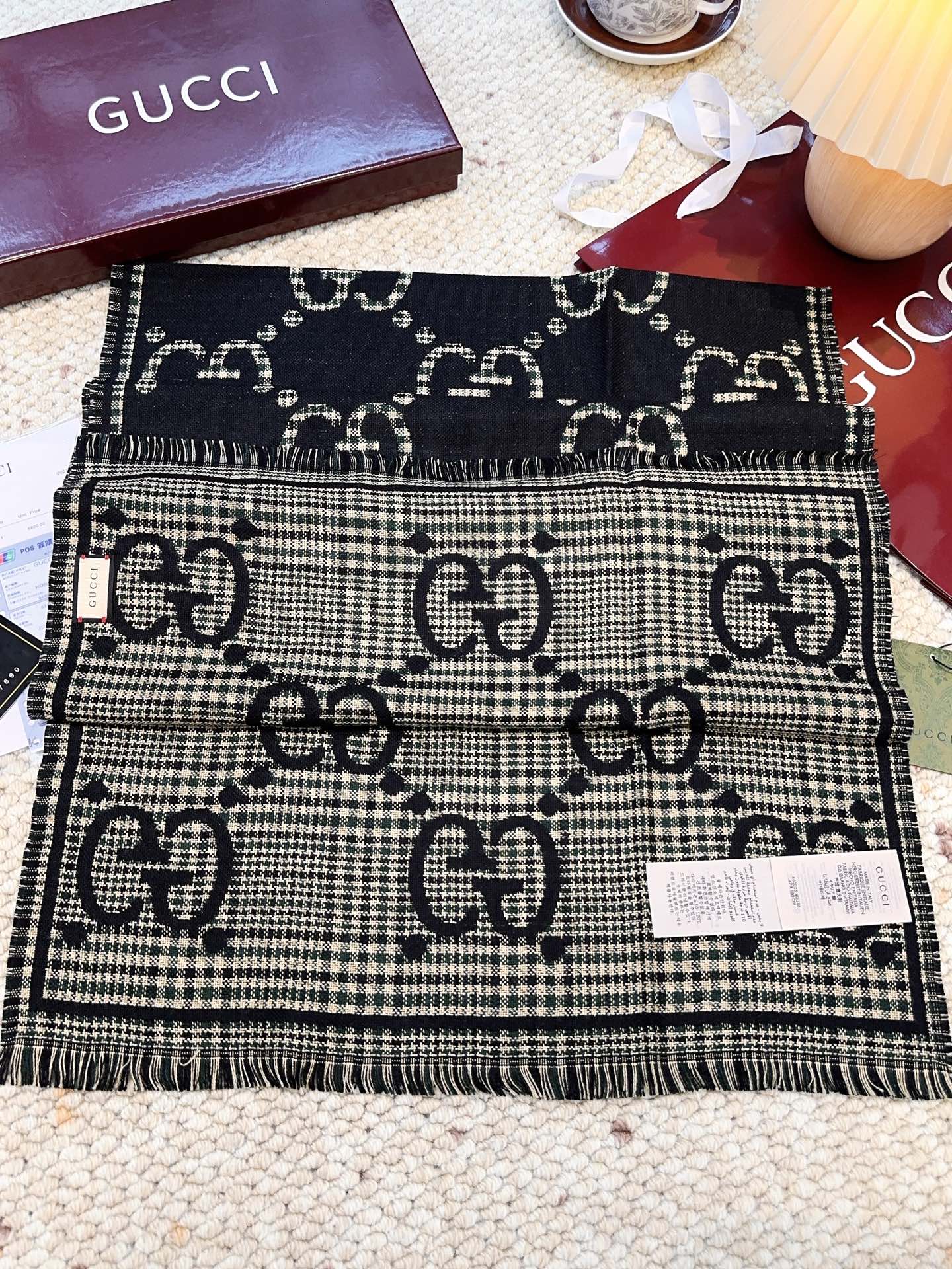 Gucci scarf