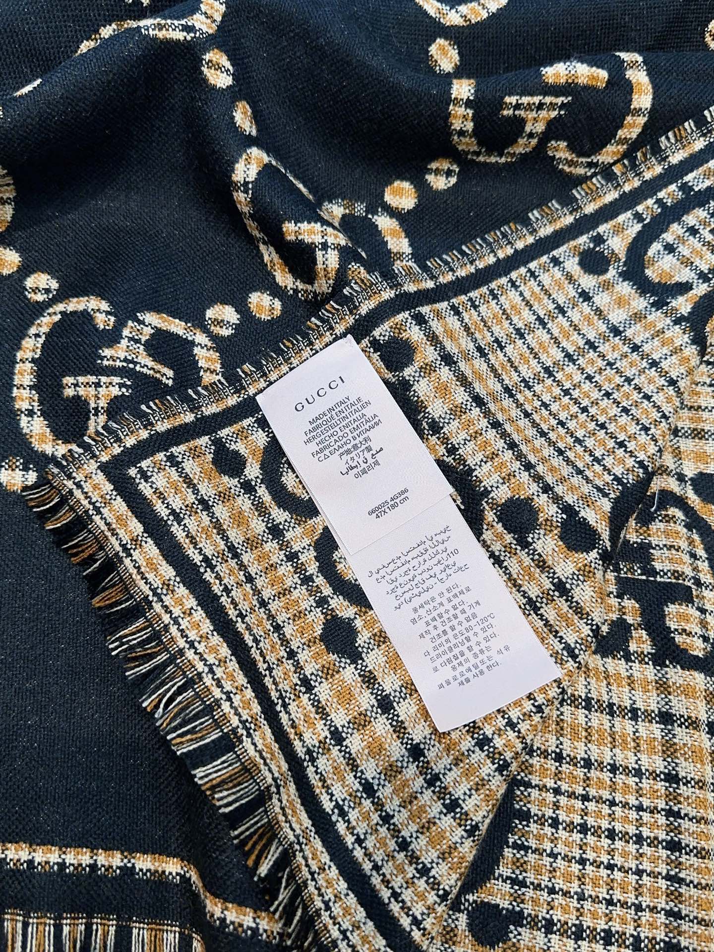 Gucci scarf