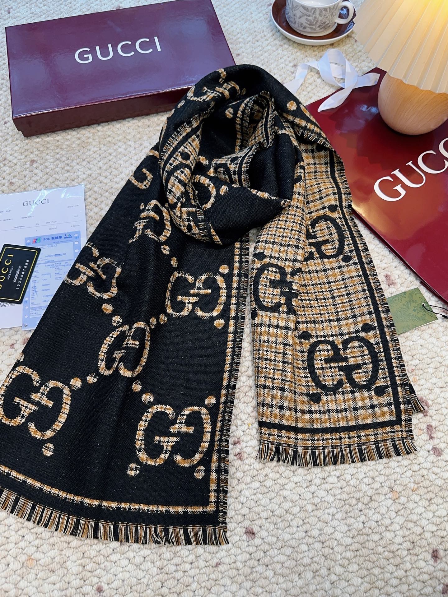 Gucci scarf