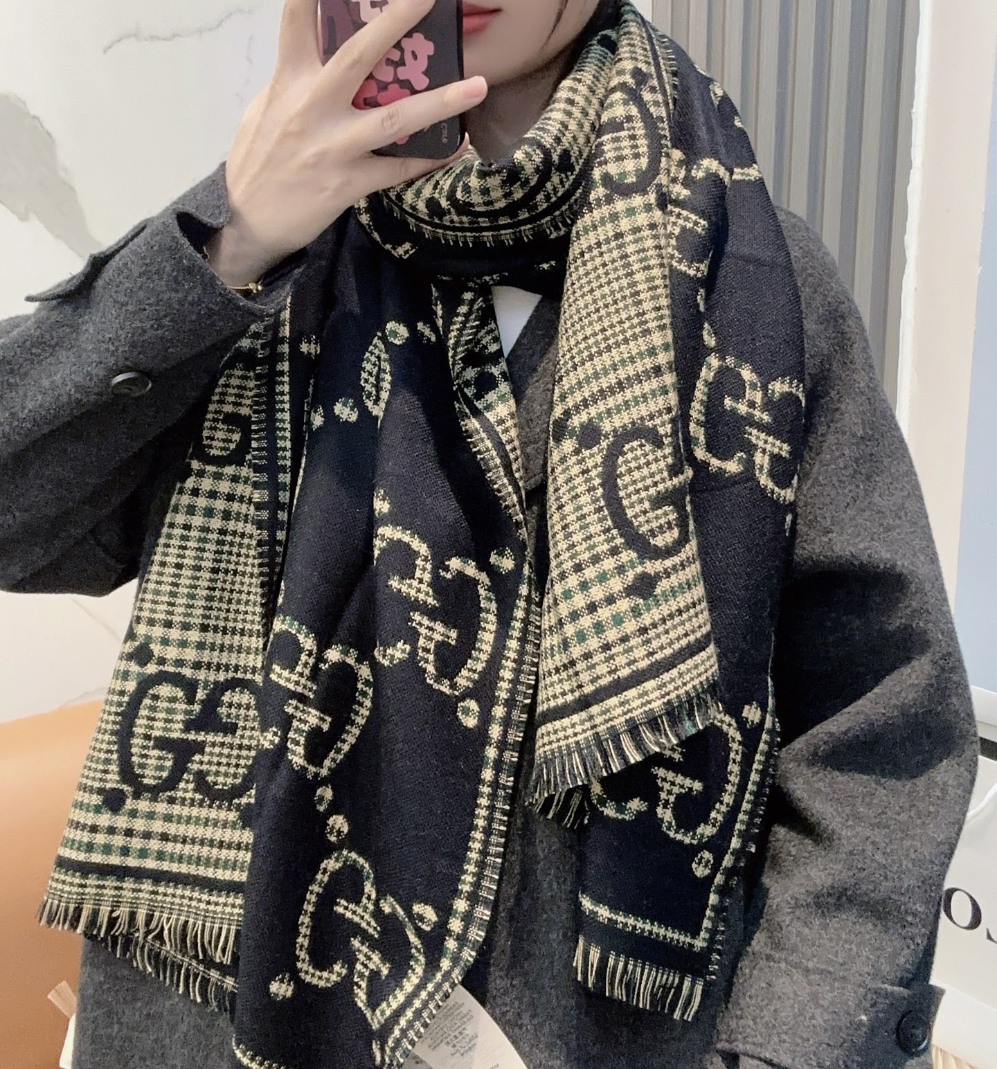 Gucci scarf