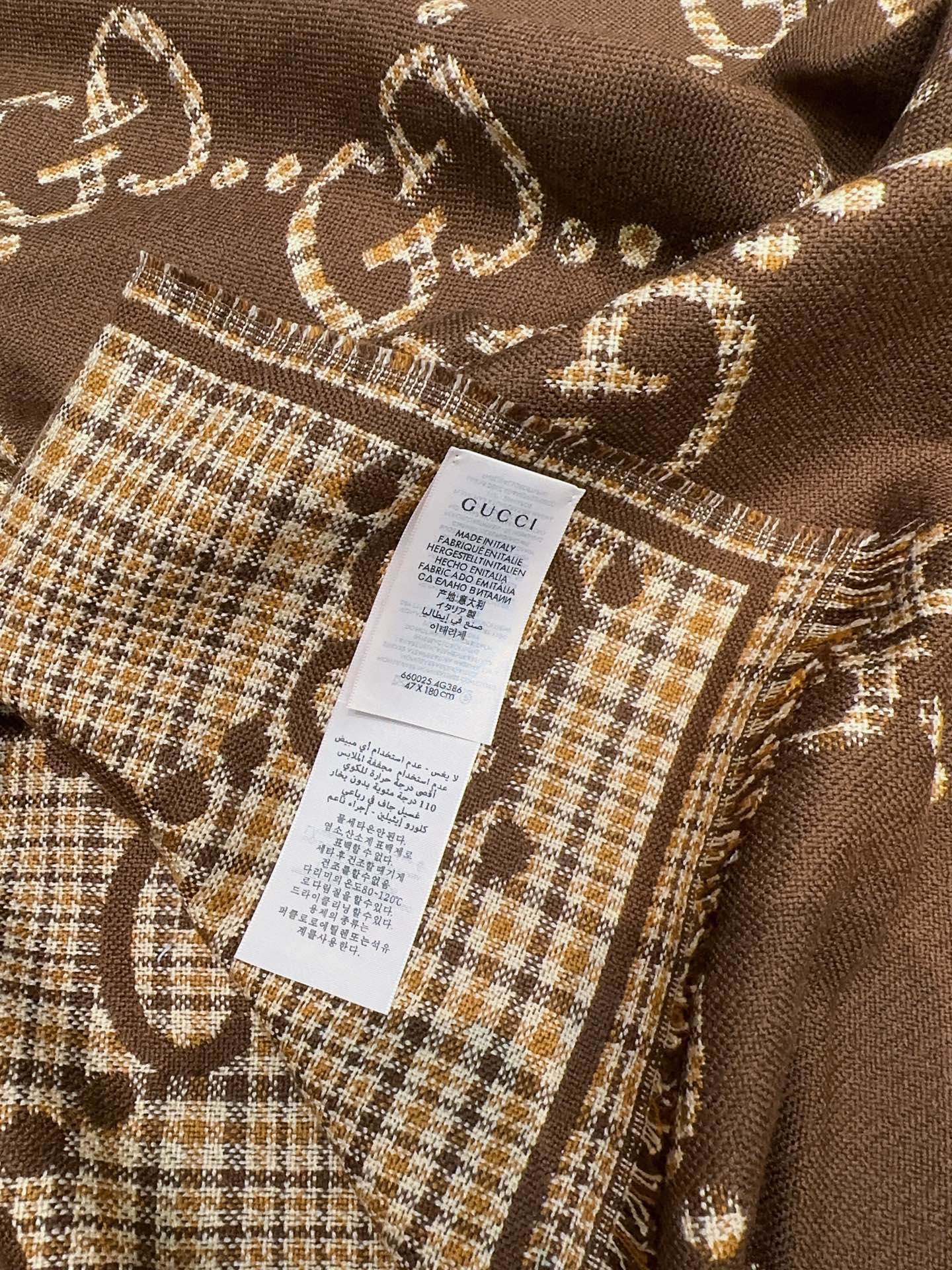 Gucci scarf