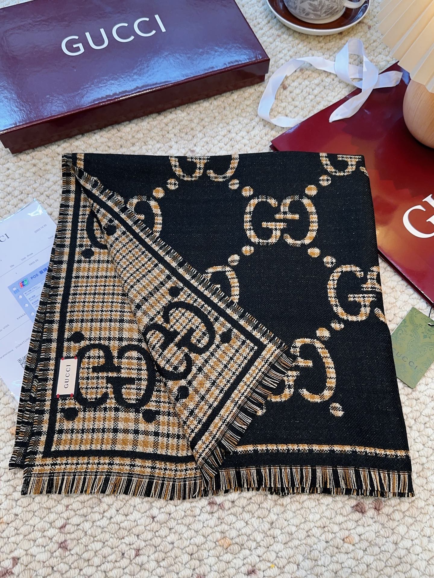 Gucci scarf