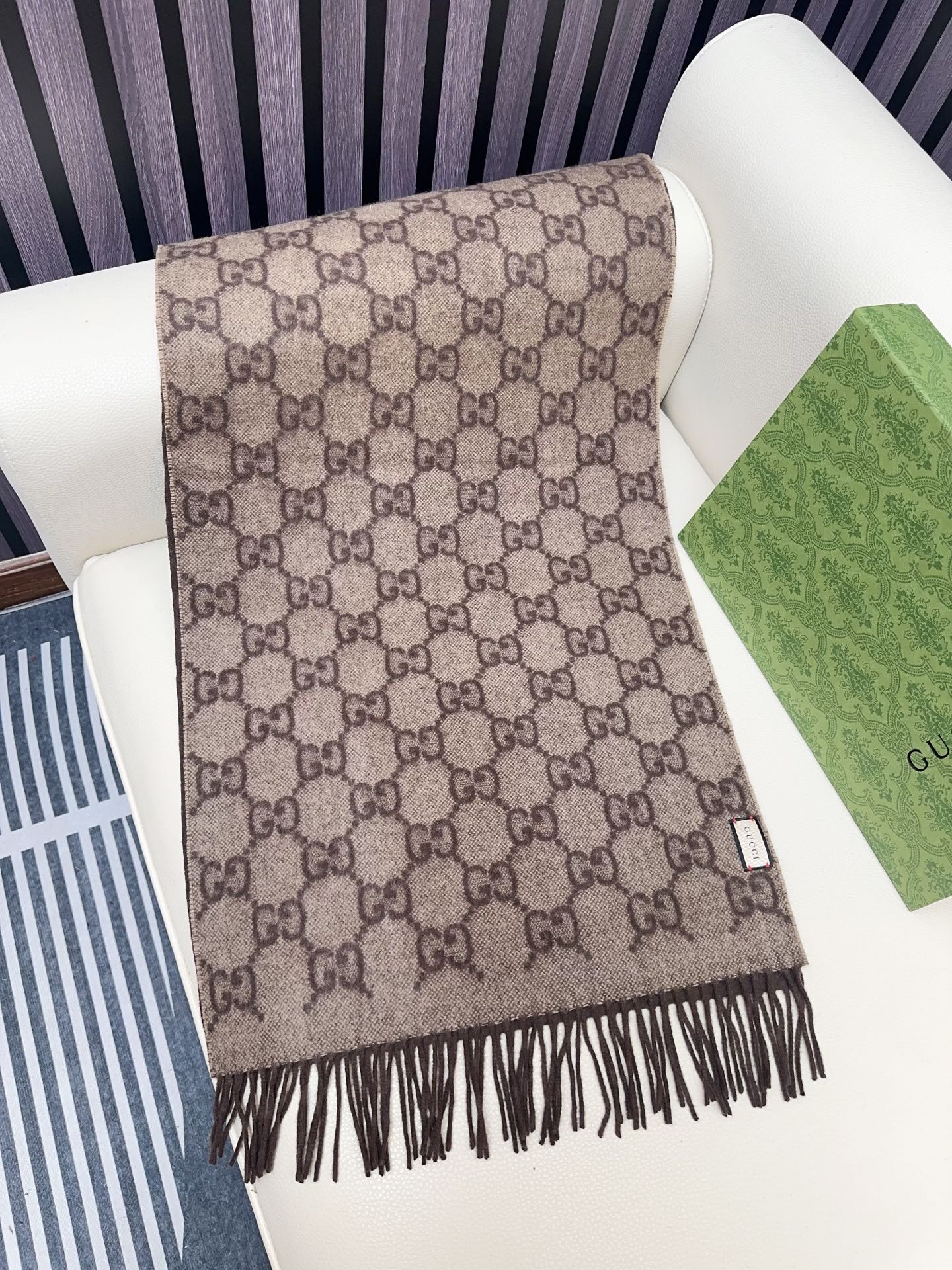 Gucci scarf