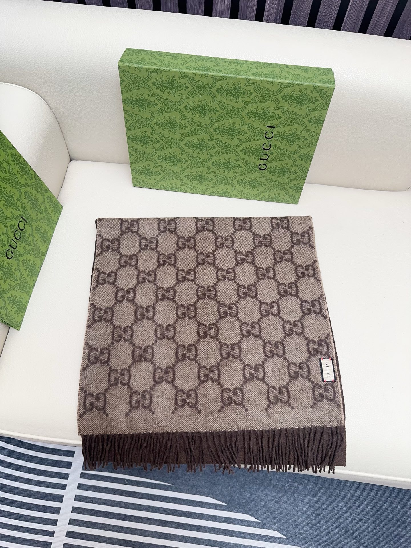 Gucci scarf