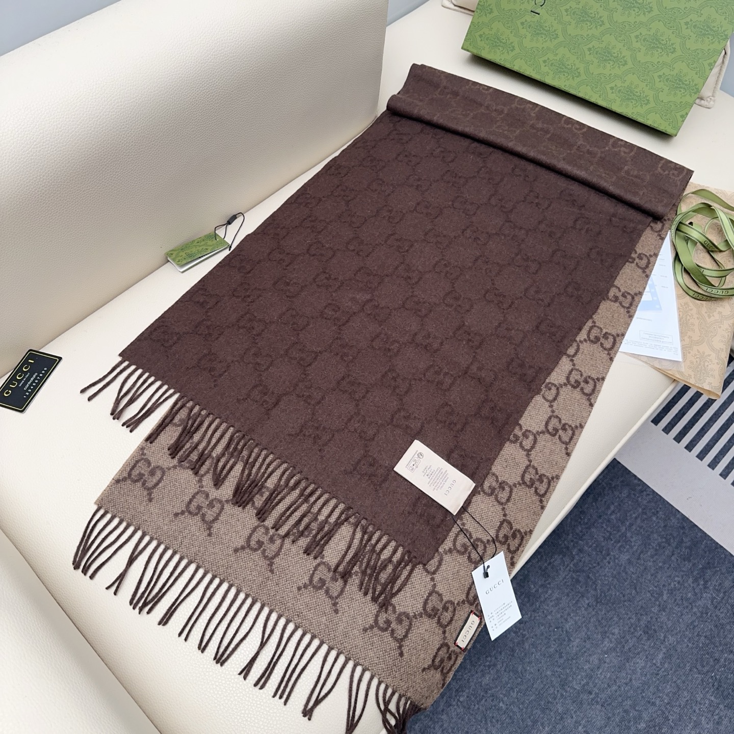Gucci scarf