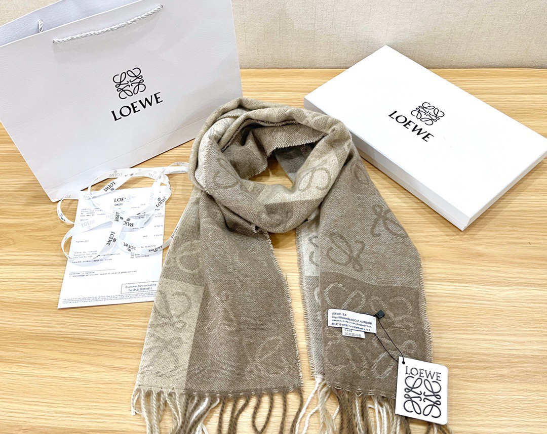 Loewe scarf
