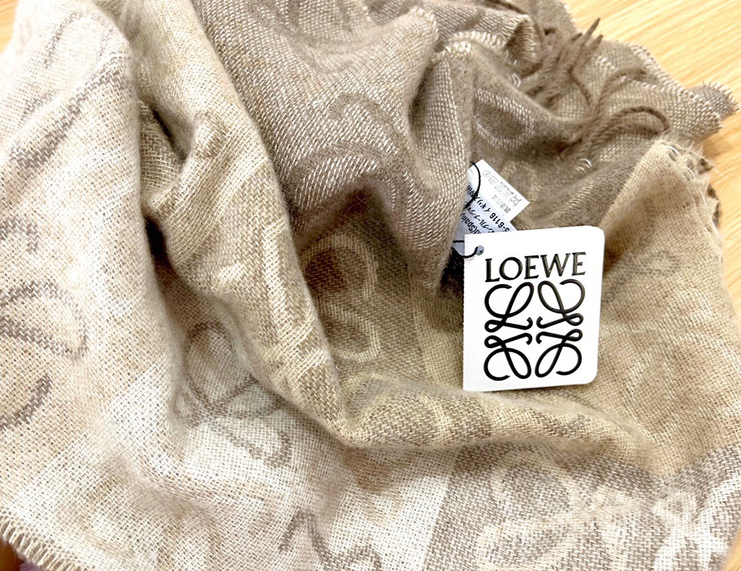 Loewe scarf