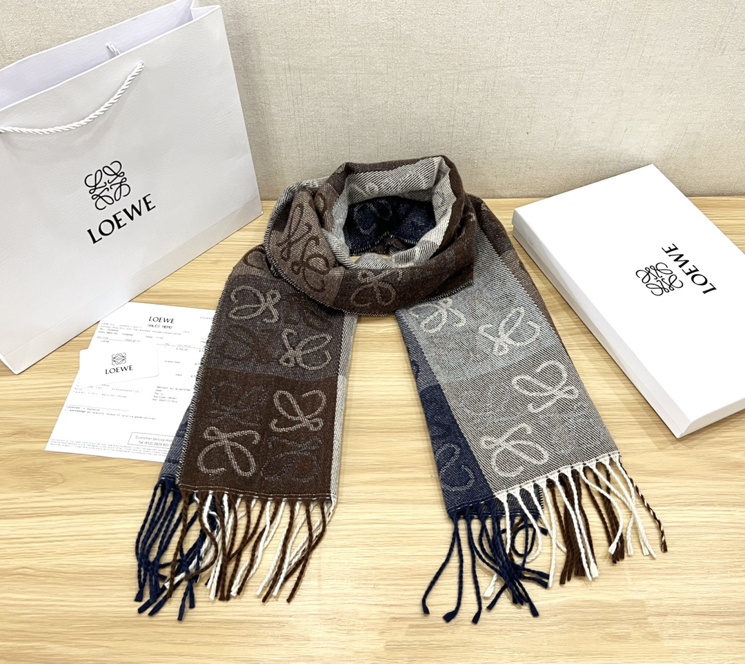 Loewe scarf