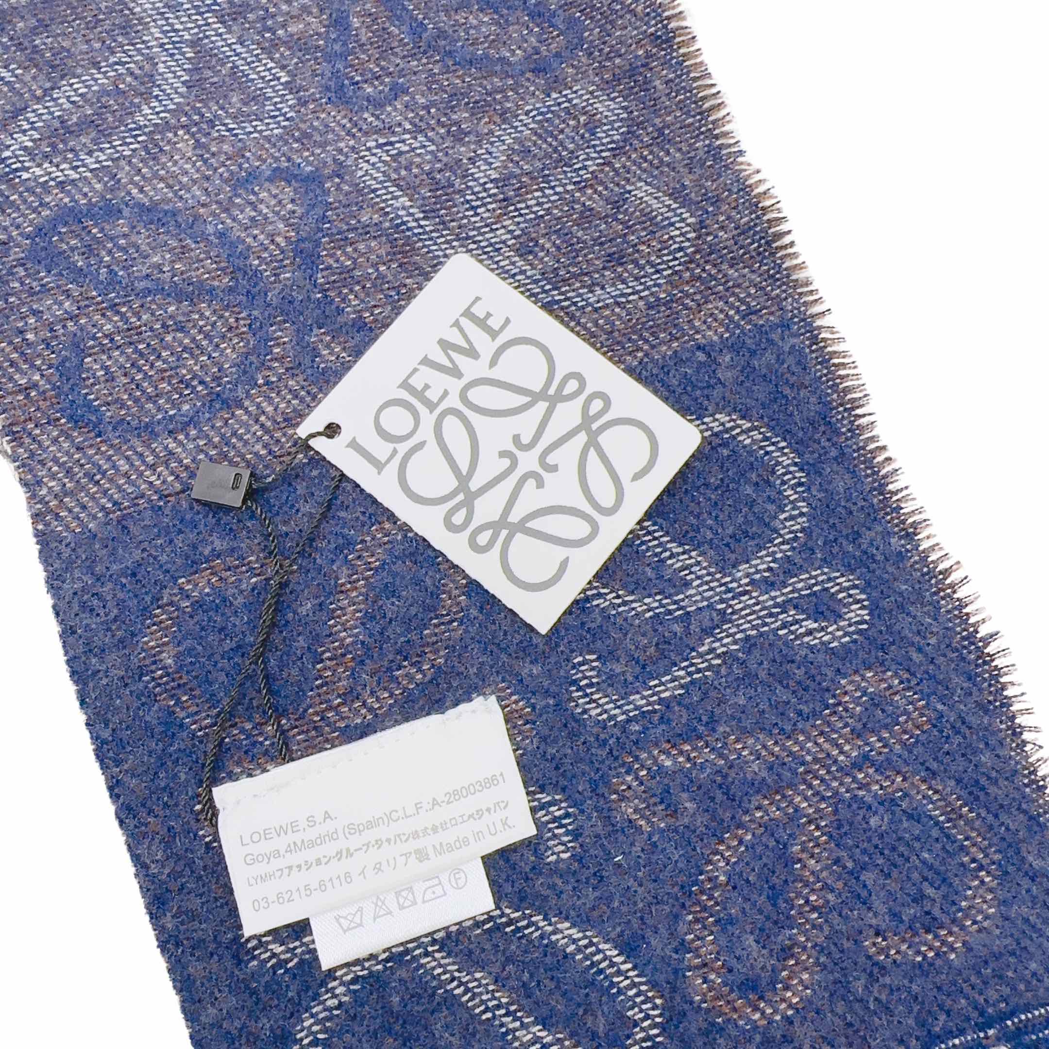 Loewe scarf