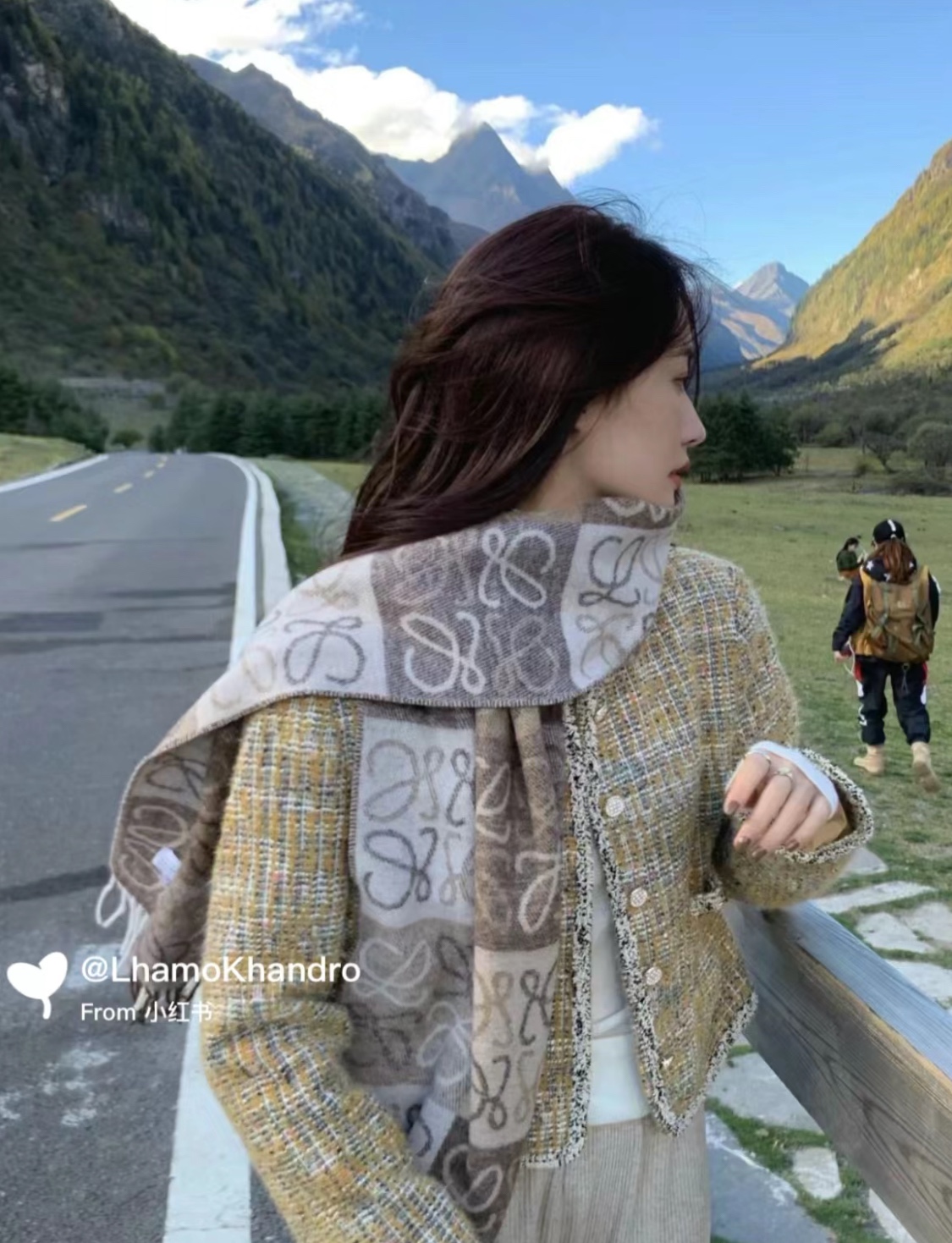 Loewe scarf