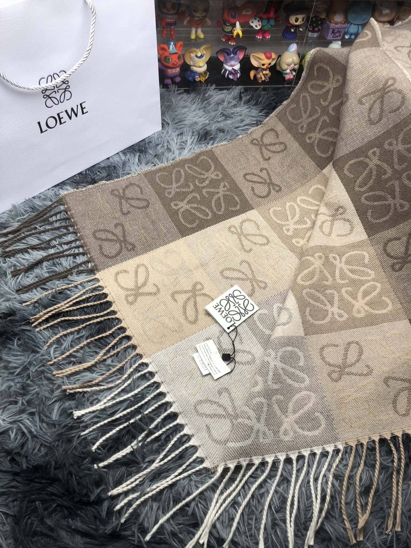 Loewe scarf